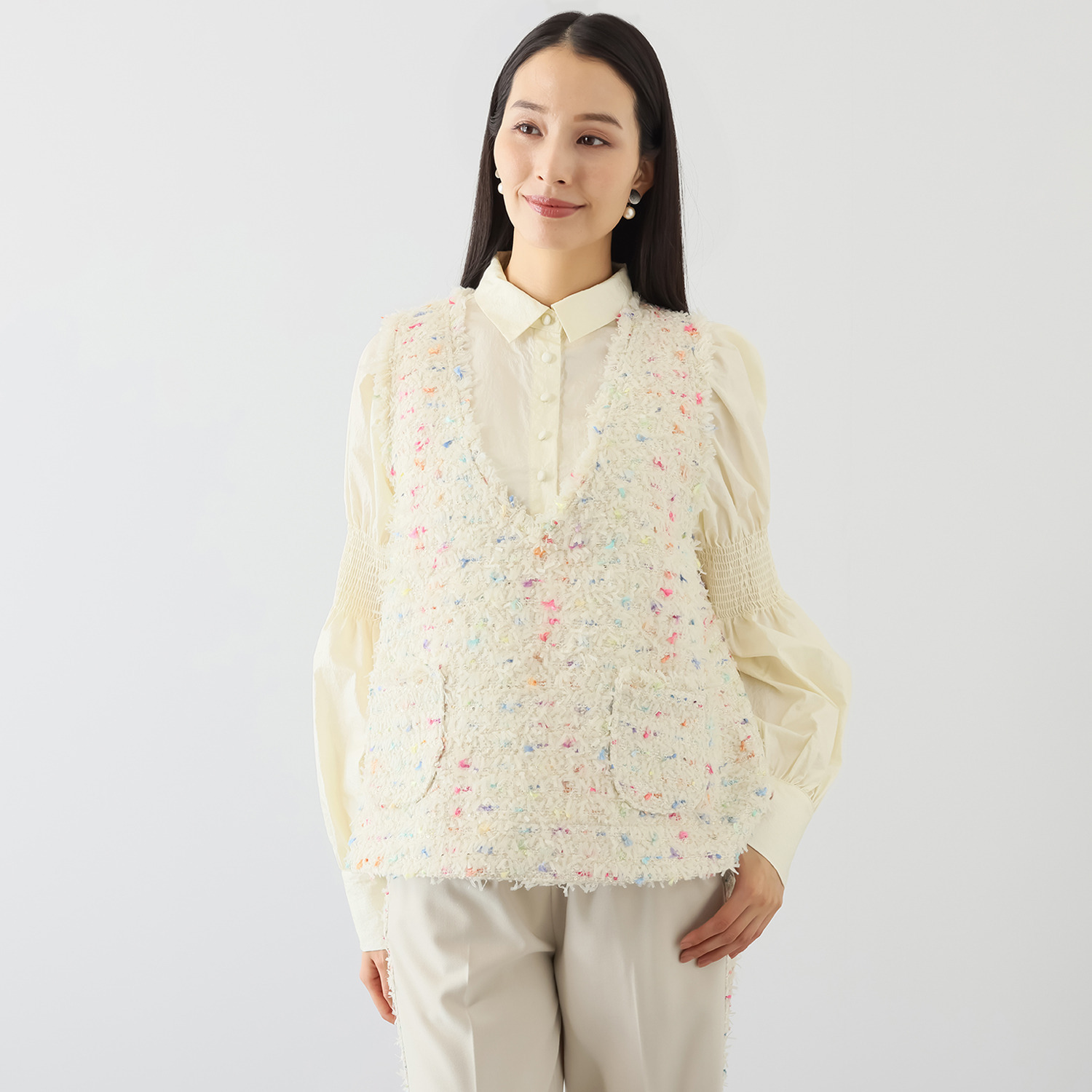 マダムミーナ ファンシーツイード フリンジアクセント 深Ｖネックベスト