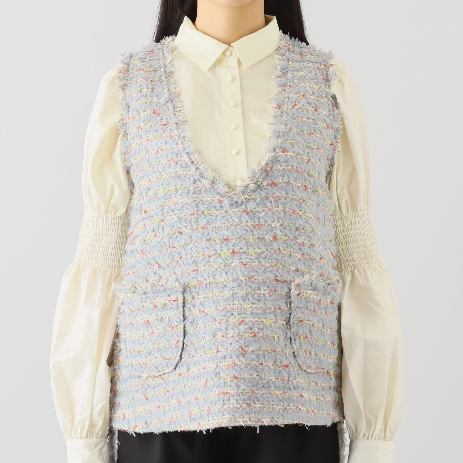 マダムミーナ ファンシーツイード フリンジアクセント 深Ｖネックベスト