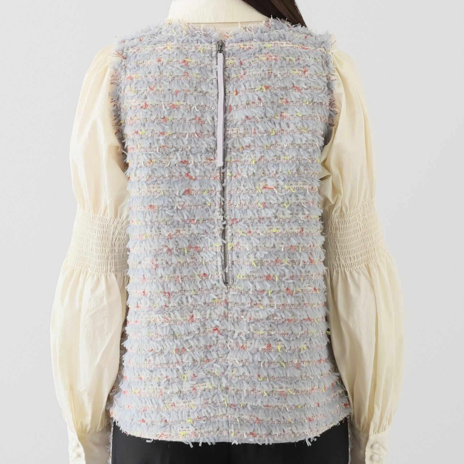 マダムミーナ ファンシーツイード フリンジアクセント 深Ｖネックベスト