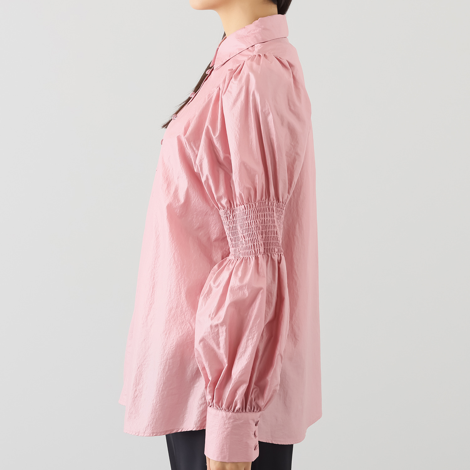 マダムミーナ クリスタルワッシャー シャーリングアクセント バルーンスリーブ ブラウス