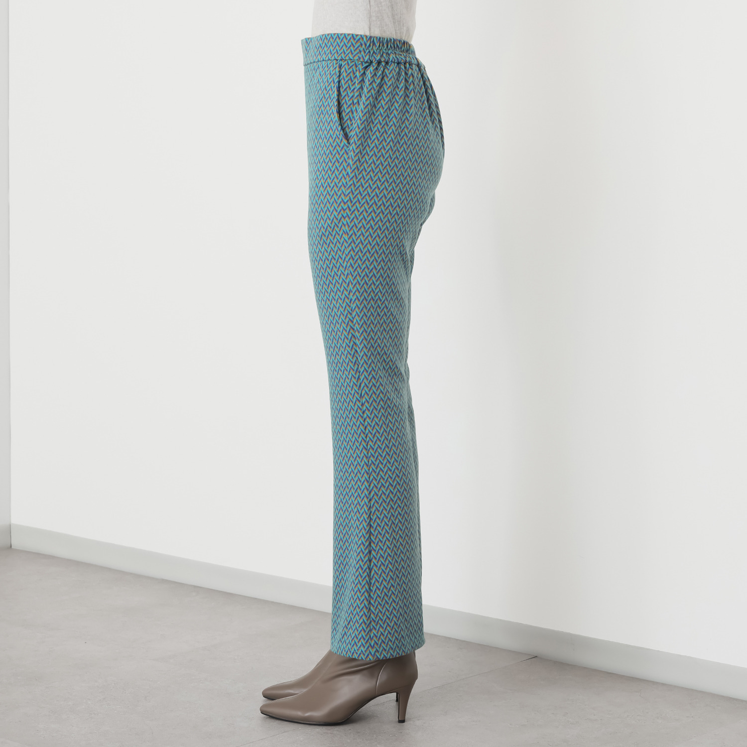 美ｓｕｓａｂｉ ニットジャガード 配色ヘリンボーン柄 ソフトフレアーパンツ