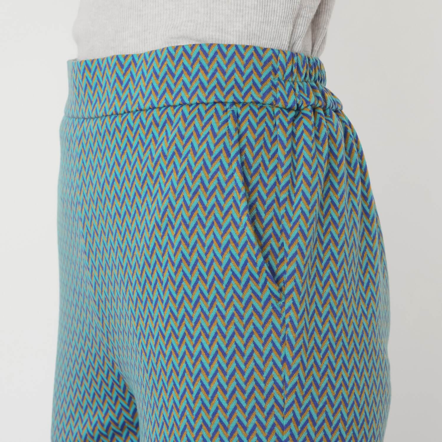 美ｓｕｓａｂｉ ニットジャガード 配色ヘリンボーン柄 ソフトフレアーパンツ