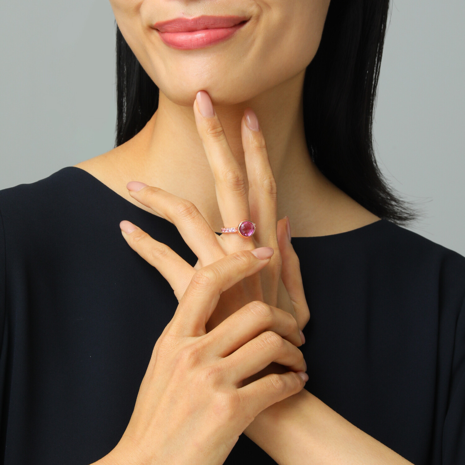 ローザリュール クリアストーン ブリオレットシェイプ リング