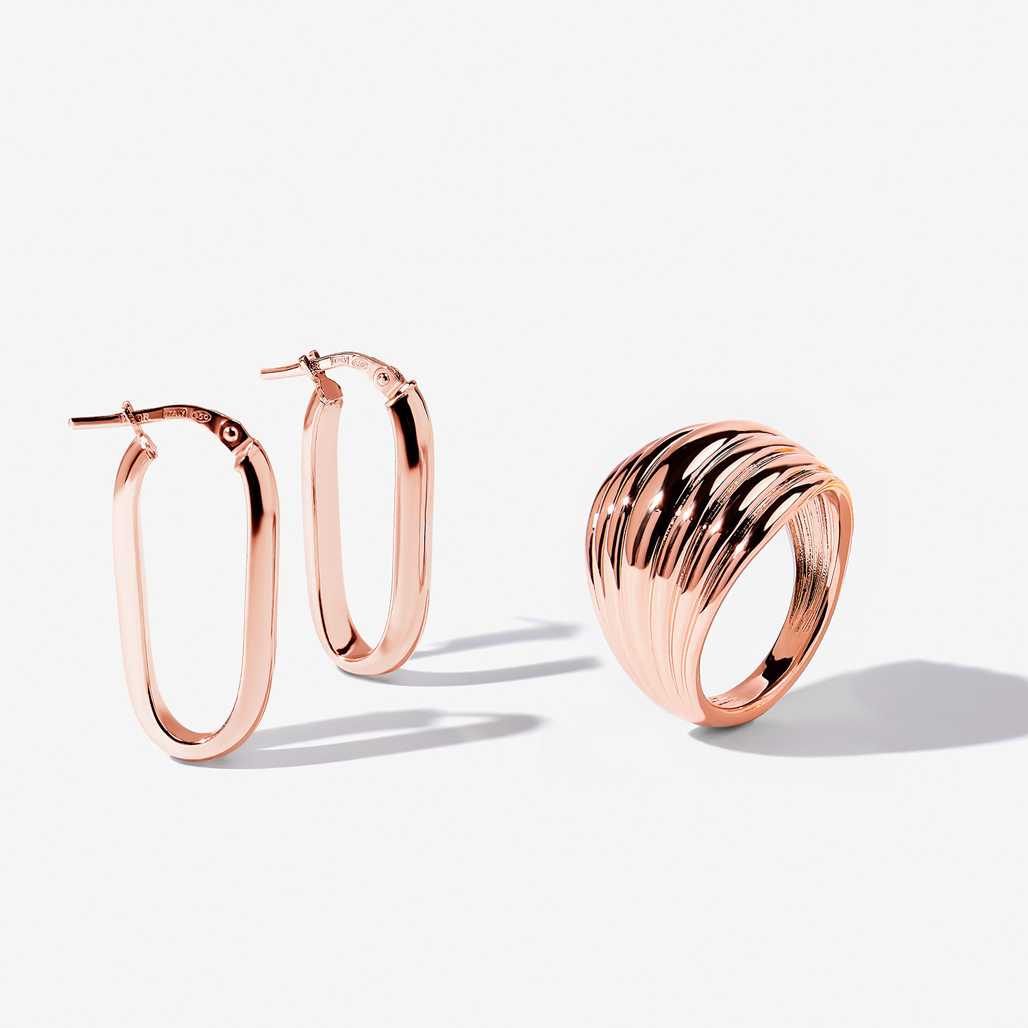 ローザリュール エレガント フープピアス