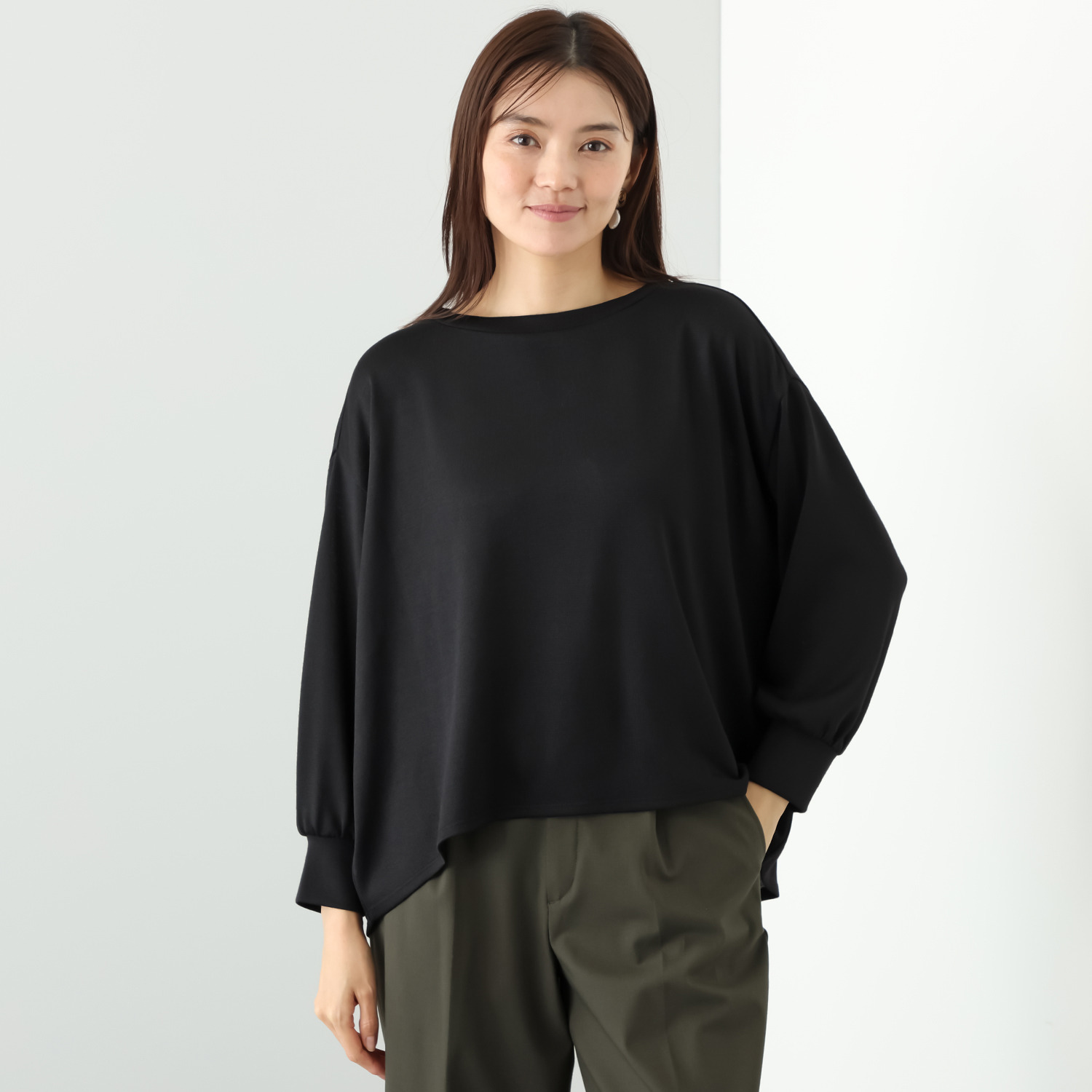 シルバーミントシュガー ボディーラインを 完全カバー バランスですっきり見え 梳毛調天竺 シンプルプルオーバー