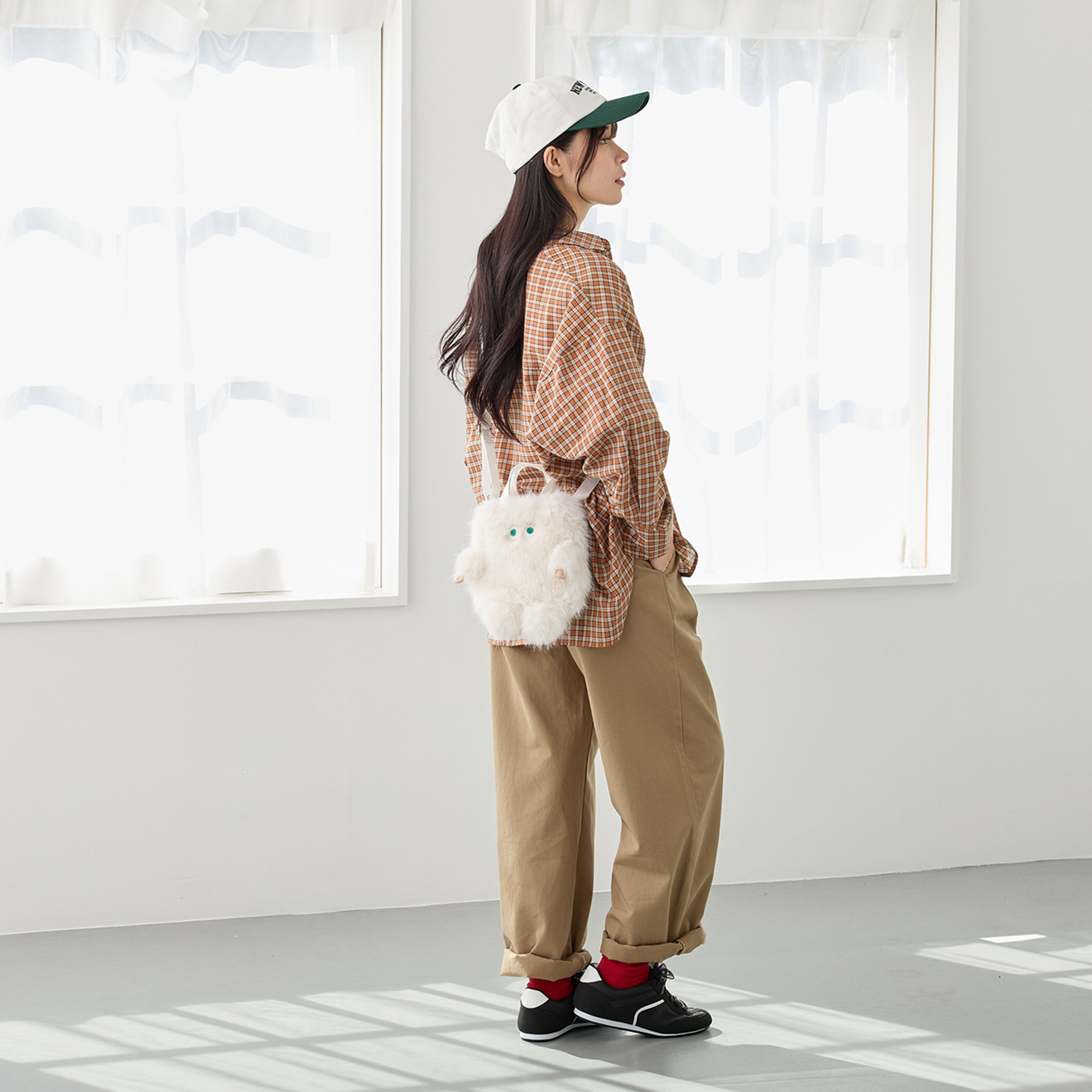 ルートート ふわふわもふもふ ２ウェイショルダーバッグ 未確認生物 “クリプティッド”