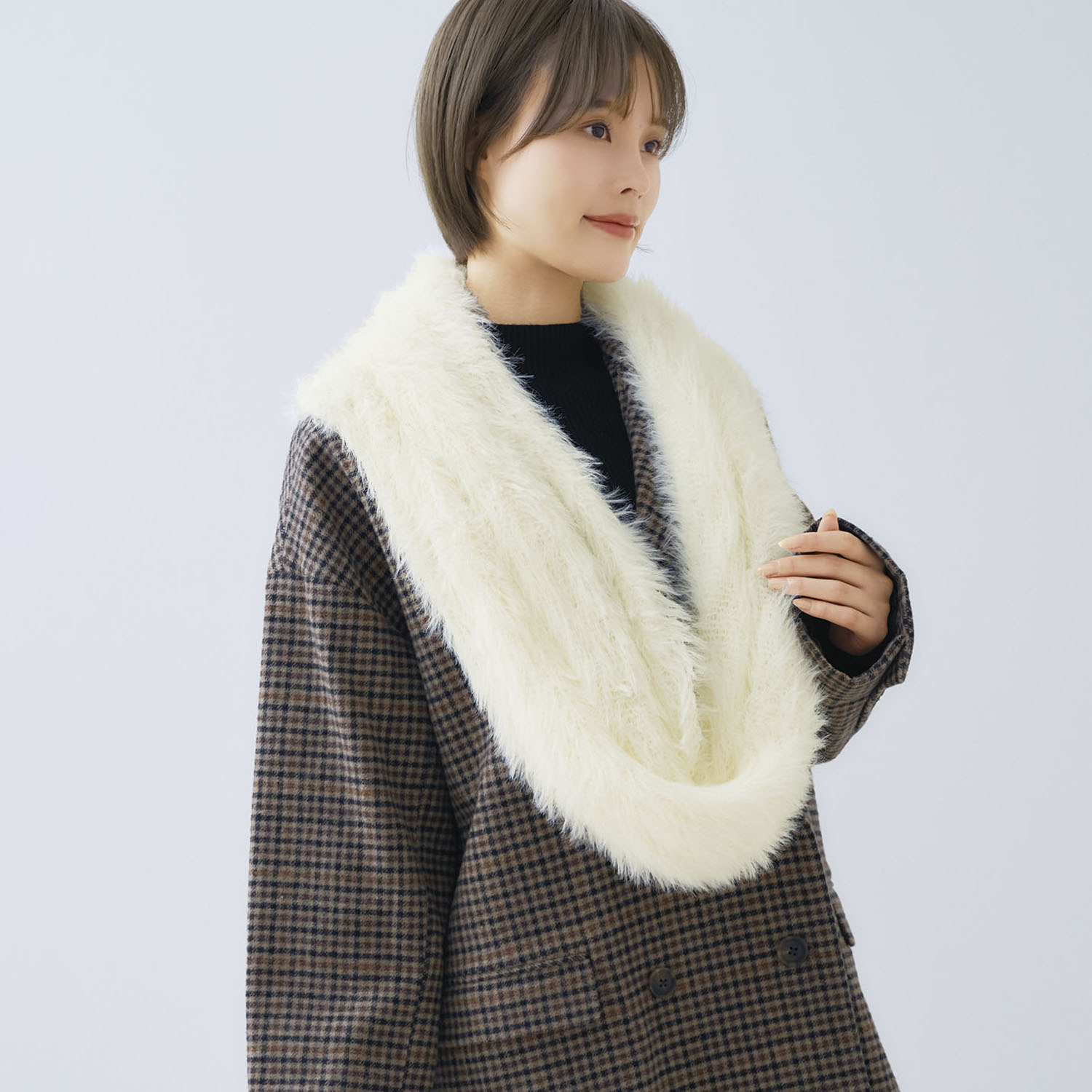 ６ｗａｙ仕様の使える おしゃれな冬の相棒 Ｍｉｒａｃｌｅ　Ｂｏａ マルチストール