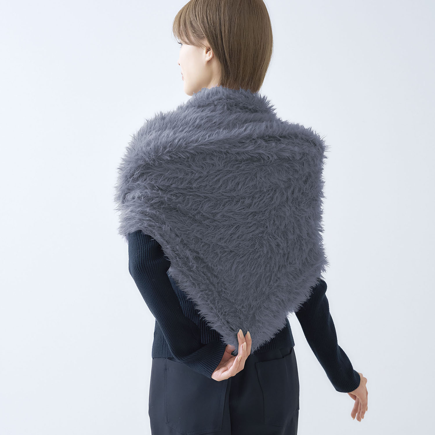 ６ｗａｙ仕様の使える おしゃれな冬の相棒 Ｍｉｒａｃｌｅ　Ｂｏａ マルチストール