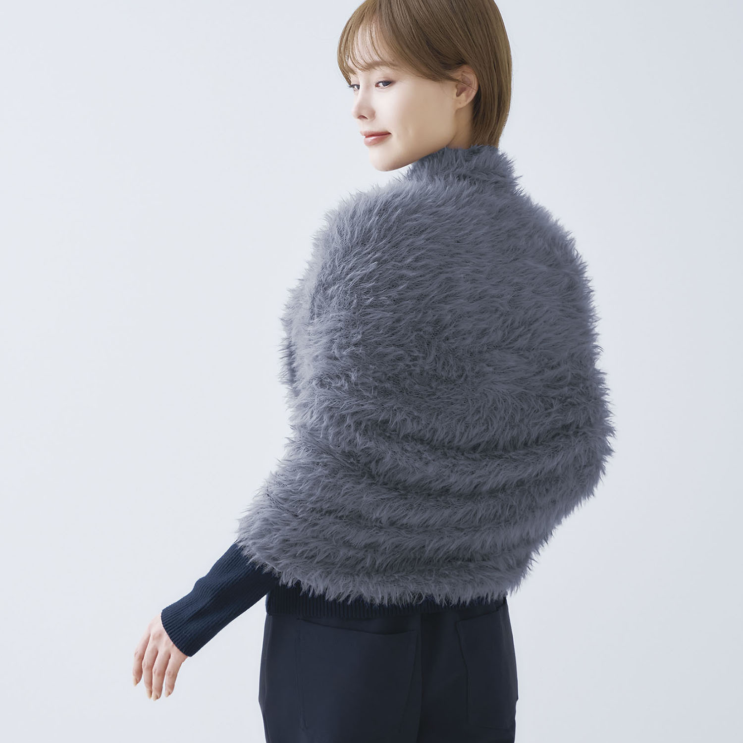 ６ｗａｙ仕様の使える おしゃれな冬の相棒 Ｍｉｒａｃｌｅ　Ｂｏａ マルチストール