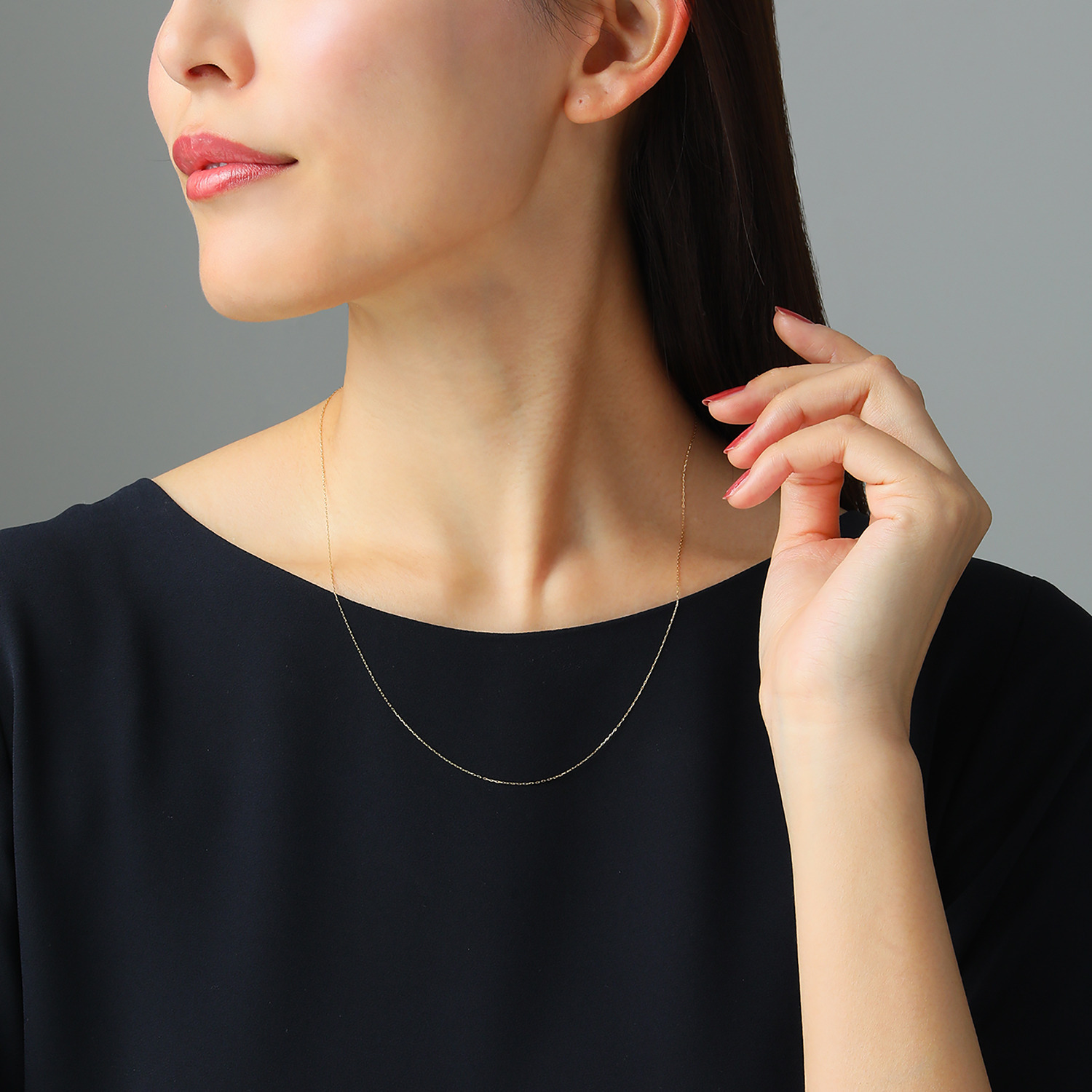 響美 １８Ｋ グリームカット ケーブルチェーン スライドネックレス