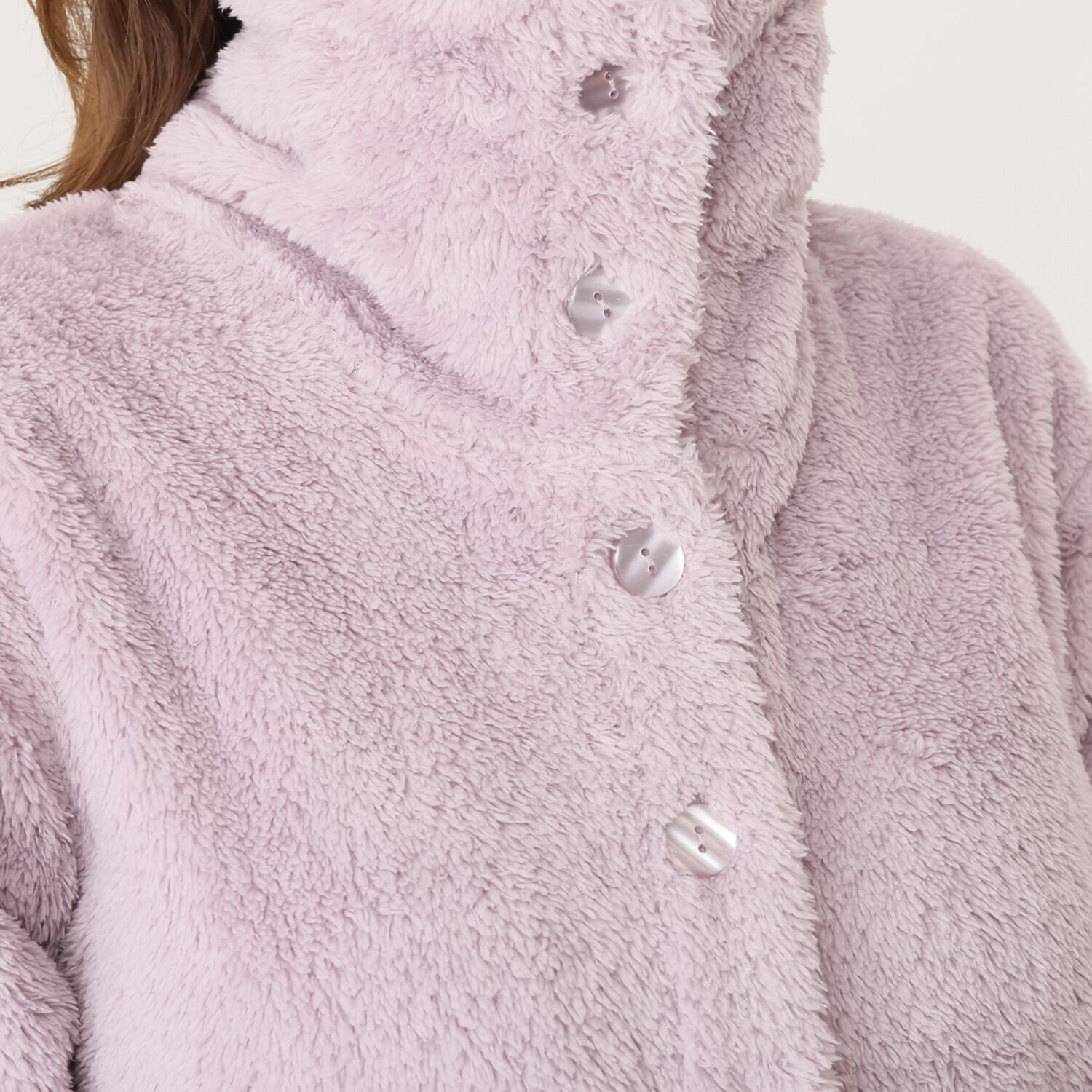 軽くてふわふわで あったか！ マイクロファー カイロポケット付 ハイネックパジャマ