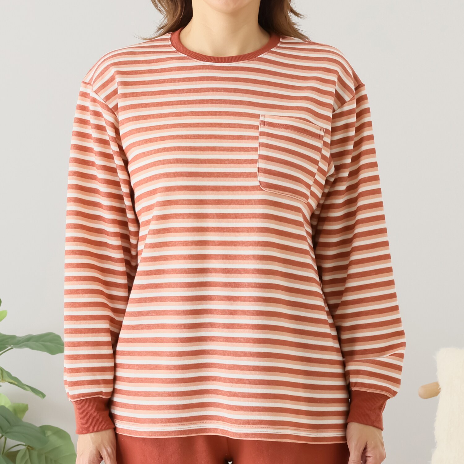 裏側綿１００％ ボーダー柄 柔らかダンボールニット 腹巻付デザインで あったか！ ルームウェア上下セット