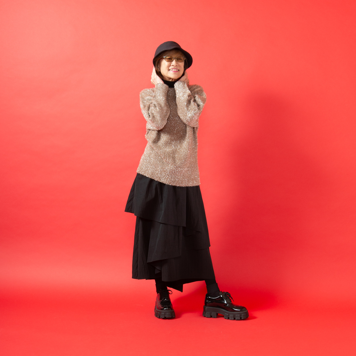 ミニマライズプラス クリスマスを彩る ちょっとラメ糸で大人の 上品なキラキラ感を楽しむ 気持ちが上がる ニットプルオーバー