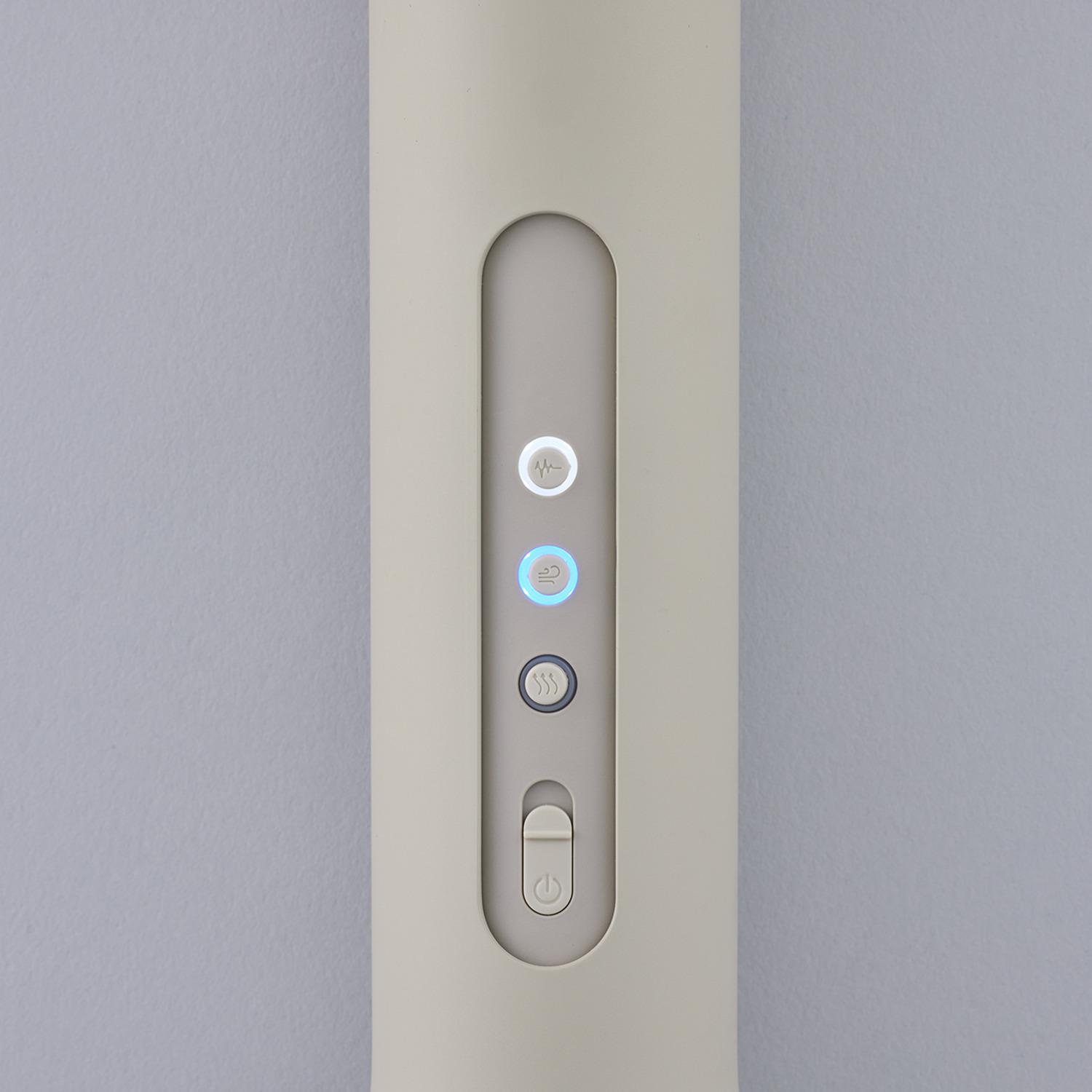 カドー 軽量スリム＆ 驚くほど手軽に使えて パワフル風量で暖める！ ふとん乾燥機　フェーン ＦＥＮ−００２