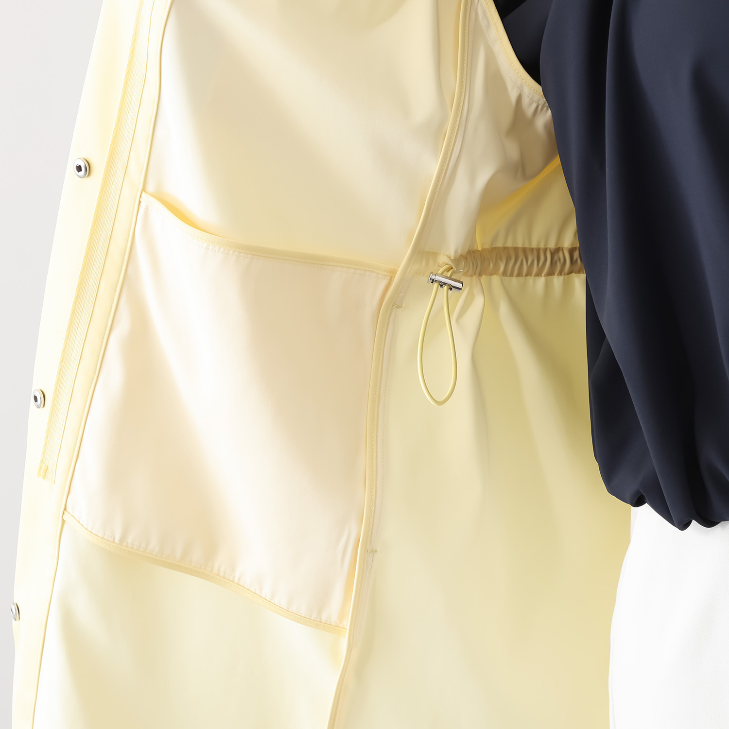 メリオン 春にうれしい機能素材使用 ハイネック Ａラインシルエット スプリングコート