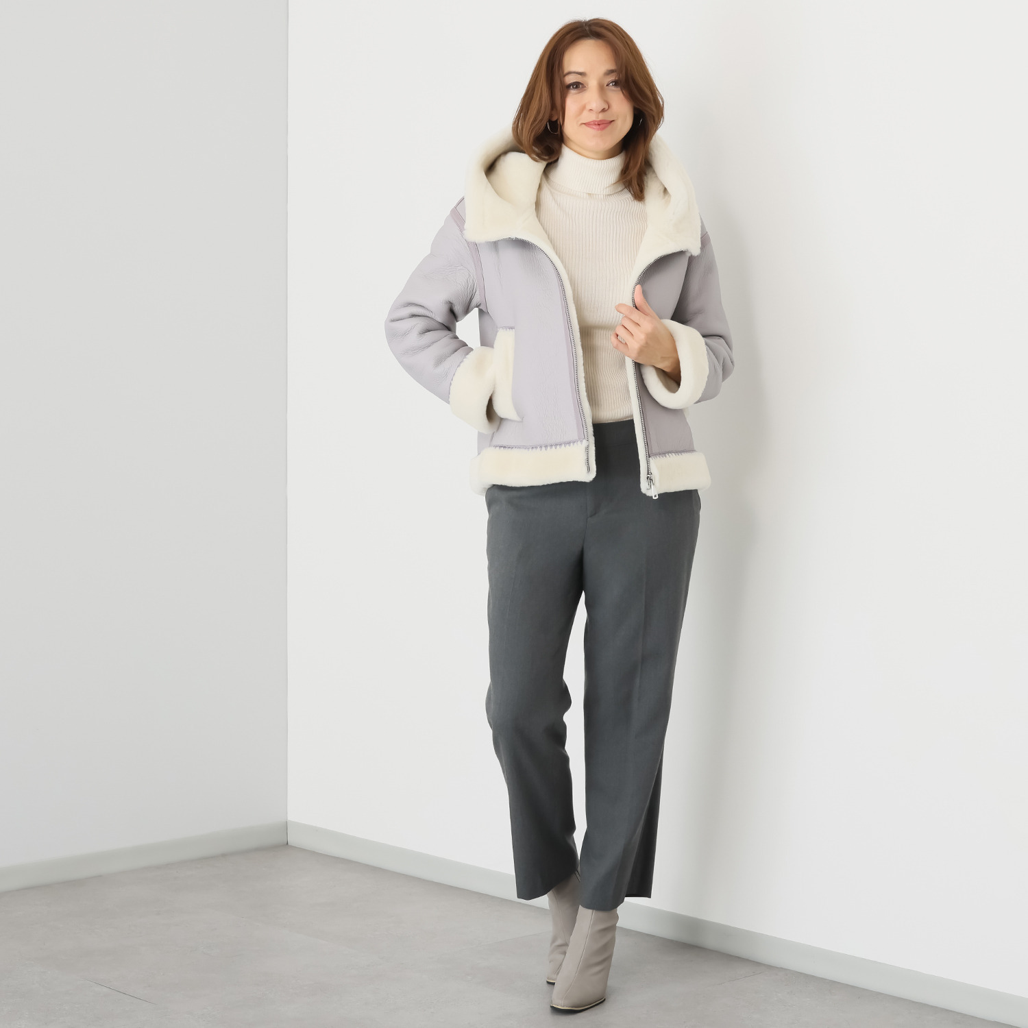 ムートン フーディージャケット