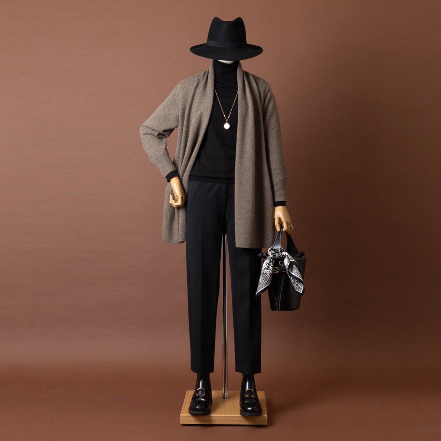 ネイチャーズ 無染色ヤク Ａライン カーディガン