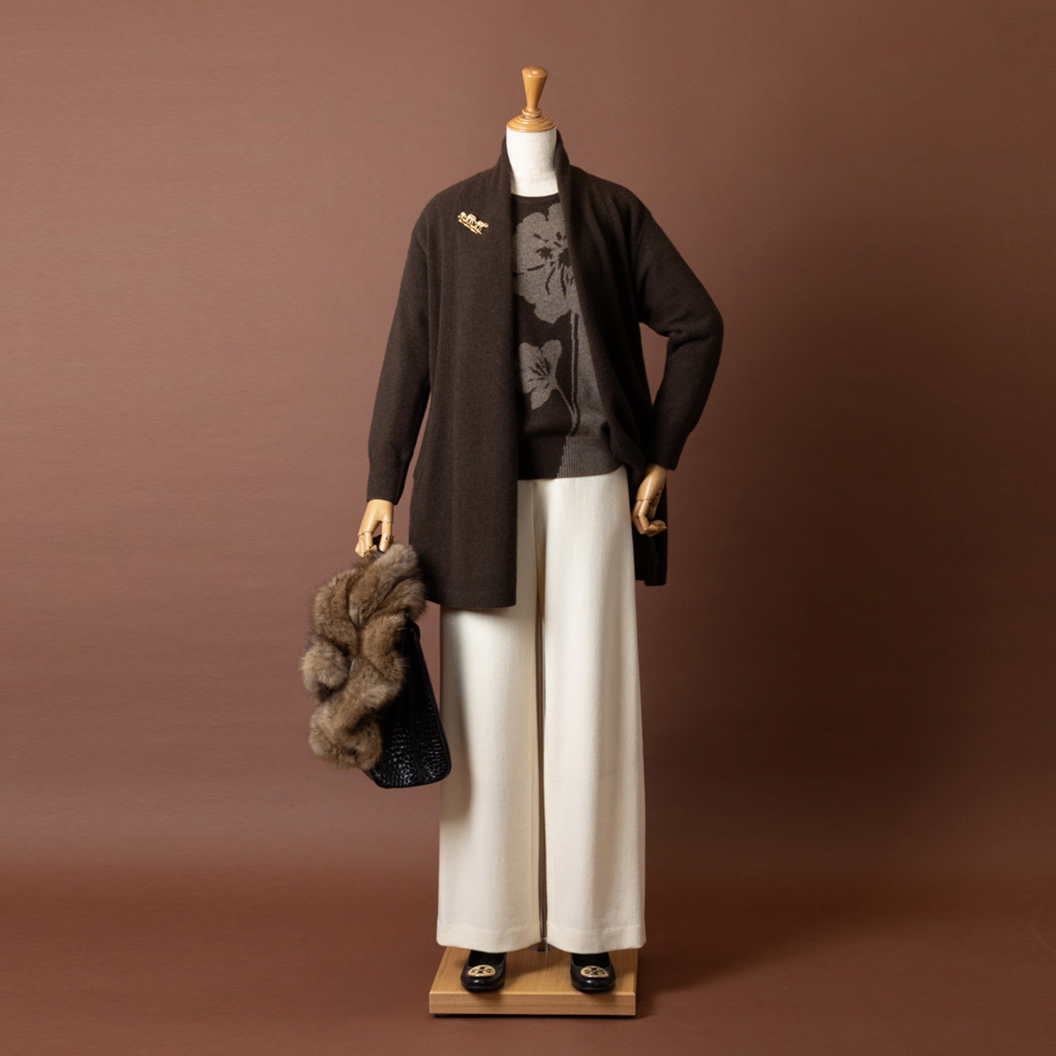 ネイチャーズ 無染色ヤク Ａライン カーディガン