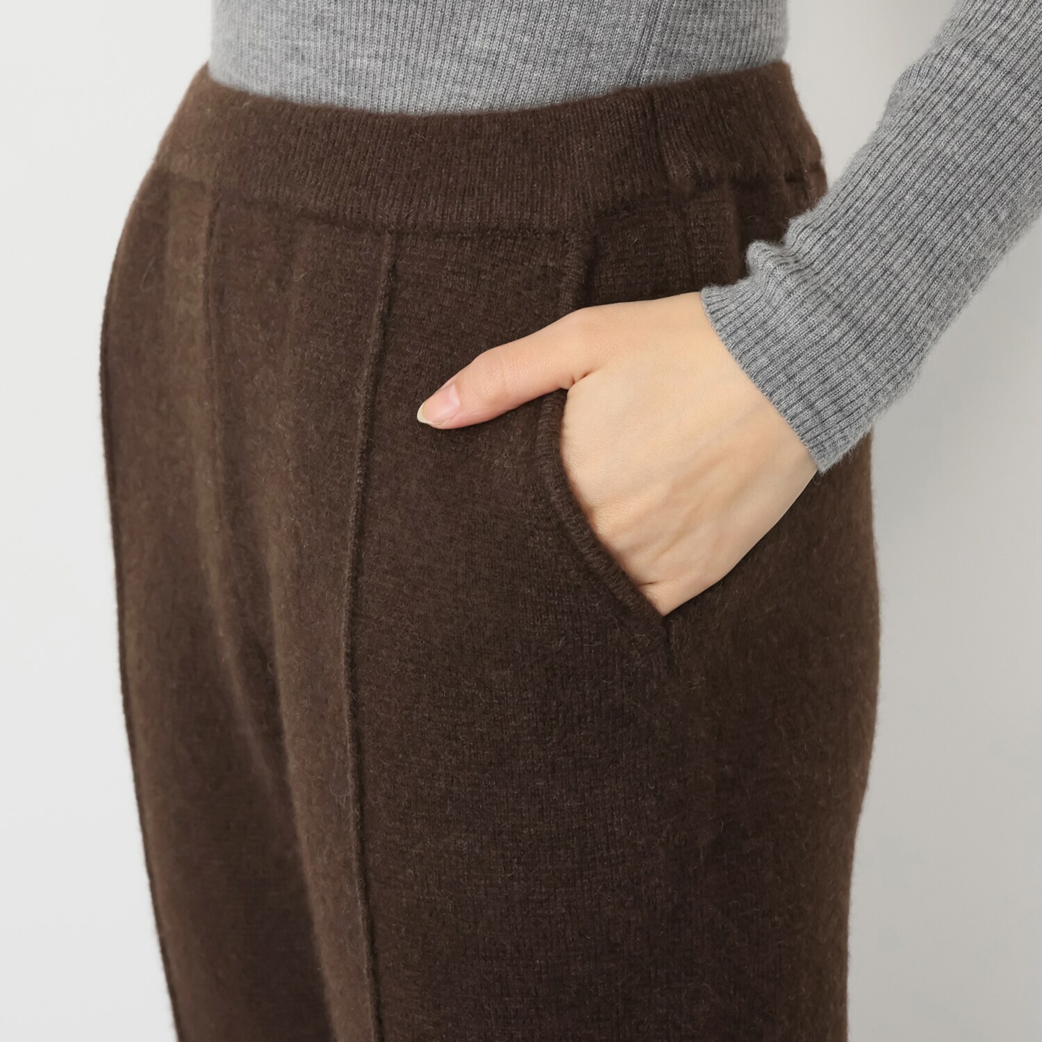 ネイチャーズ 無染色ヤク ミラノリブ ニットパンツ