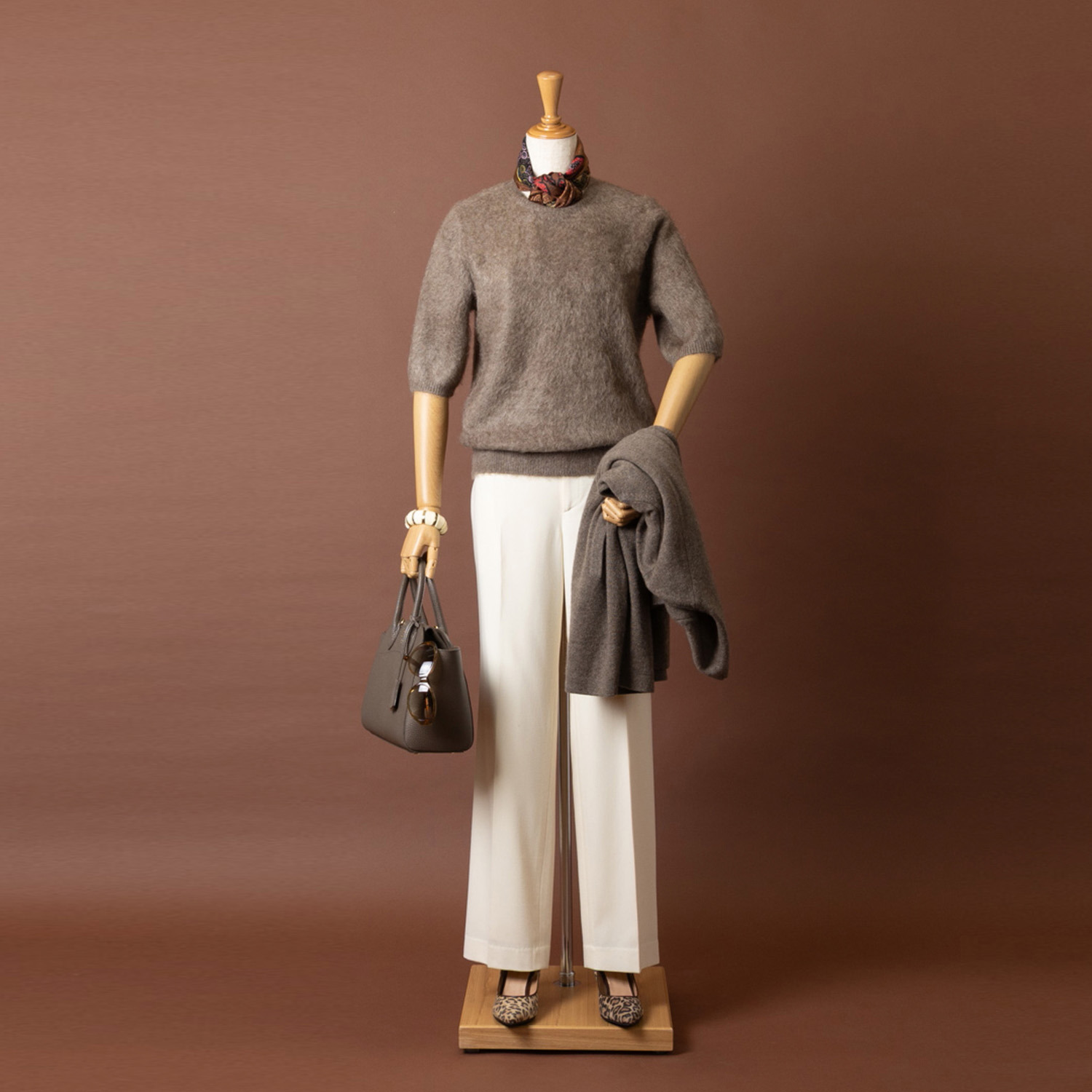 ネイチャーズ 無染色ヤク ファー加工 半袖プルオーバー