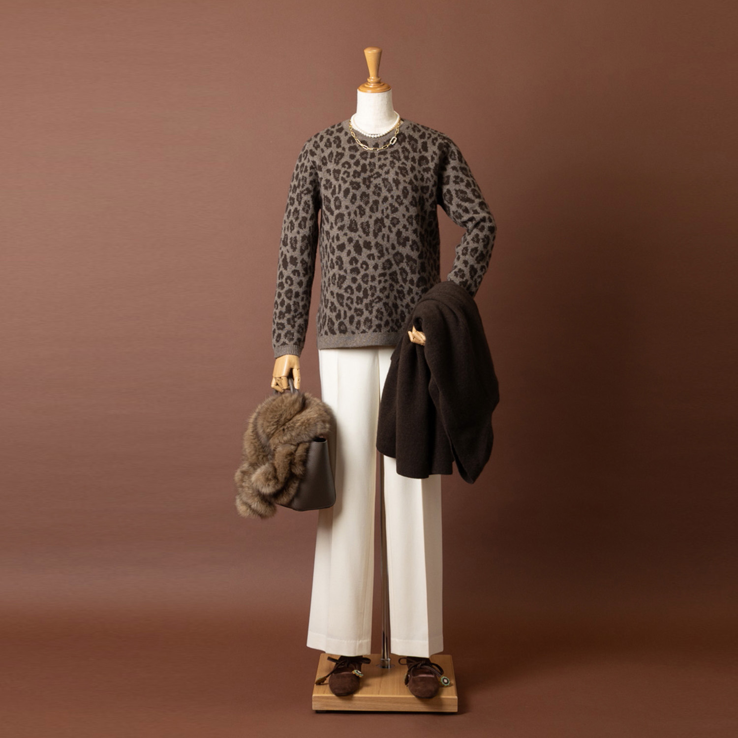 ネイチャーズ 無染色ヤク レオパード柄 プルオーバー