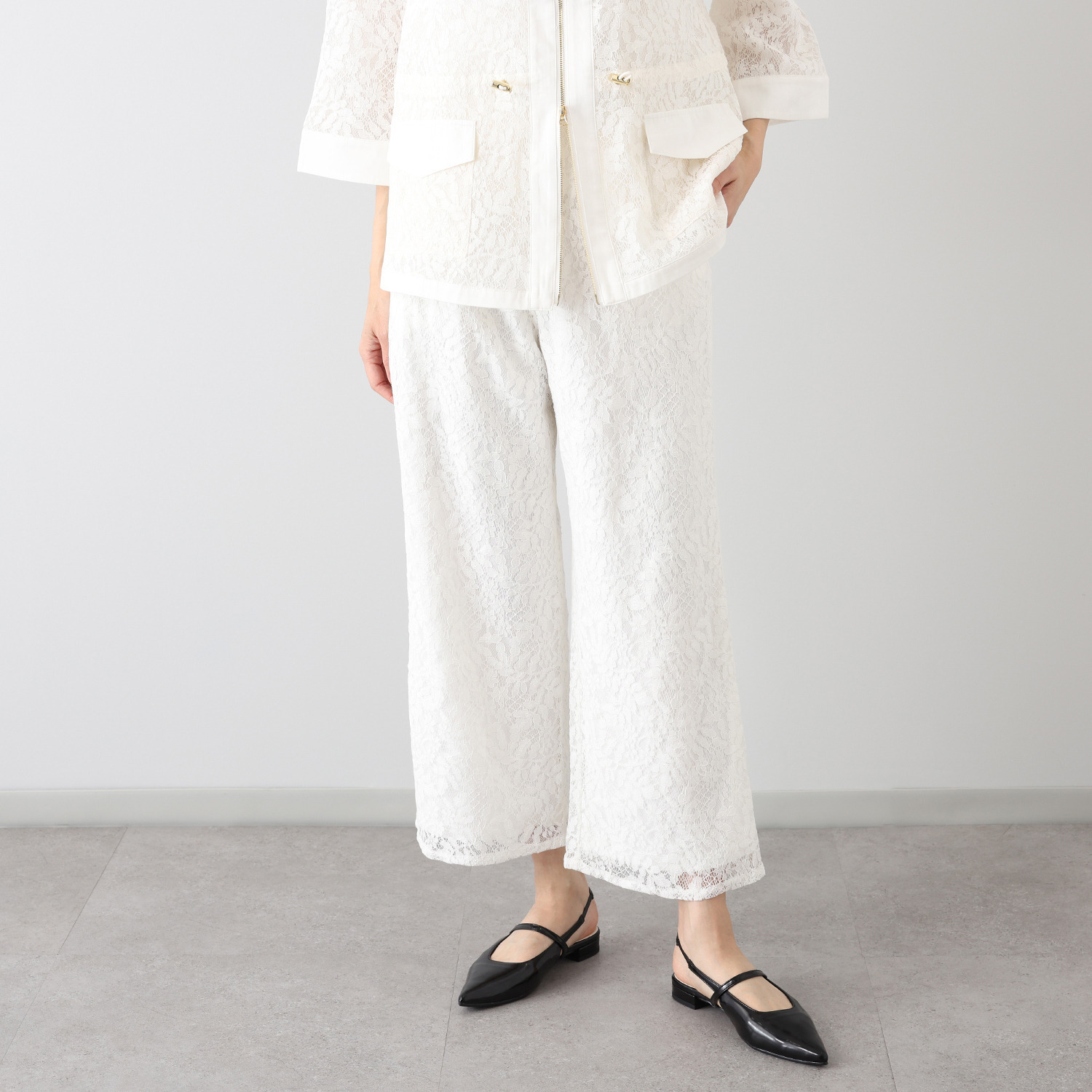 ベラデッソグラツィア ボタニカル柄レース ストレートパンツ
