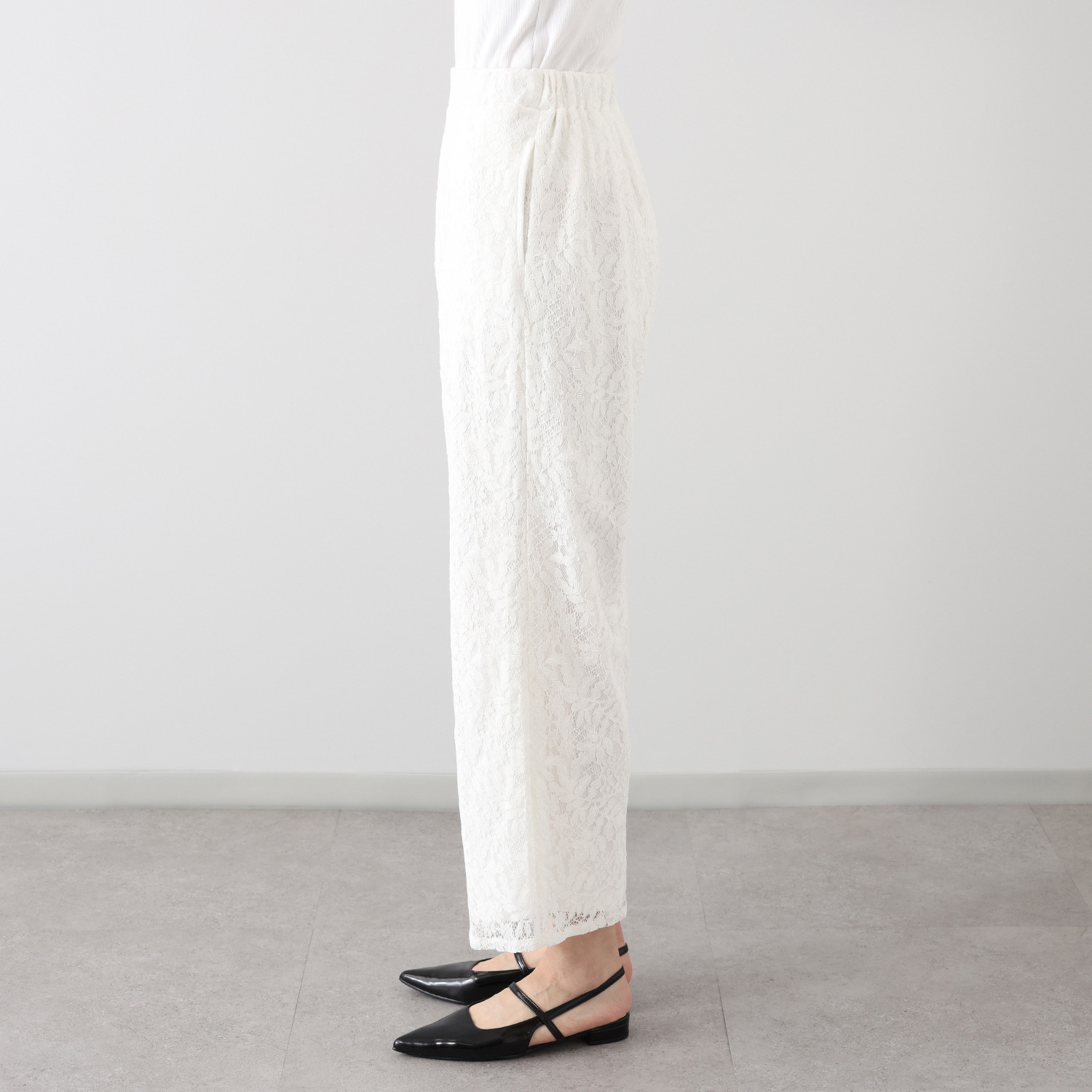 ベラデッソグラツィア ボタニカル柄レース ストレートパンツ