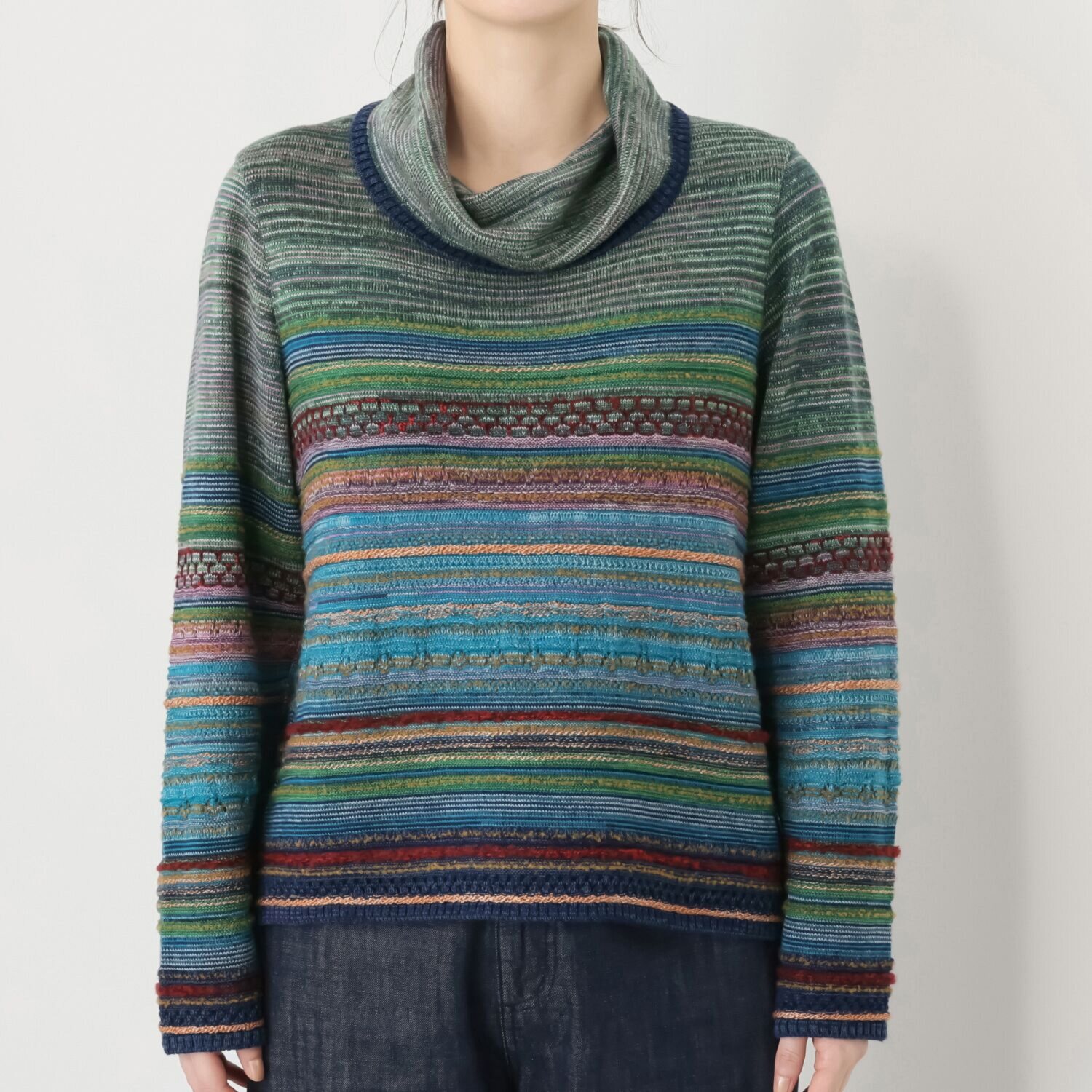 イイネス グラデーション プルオーバー