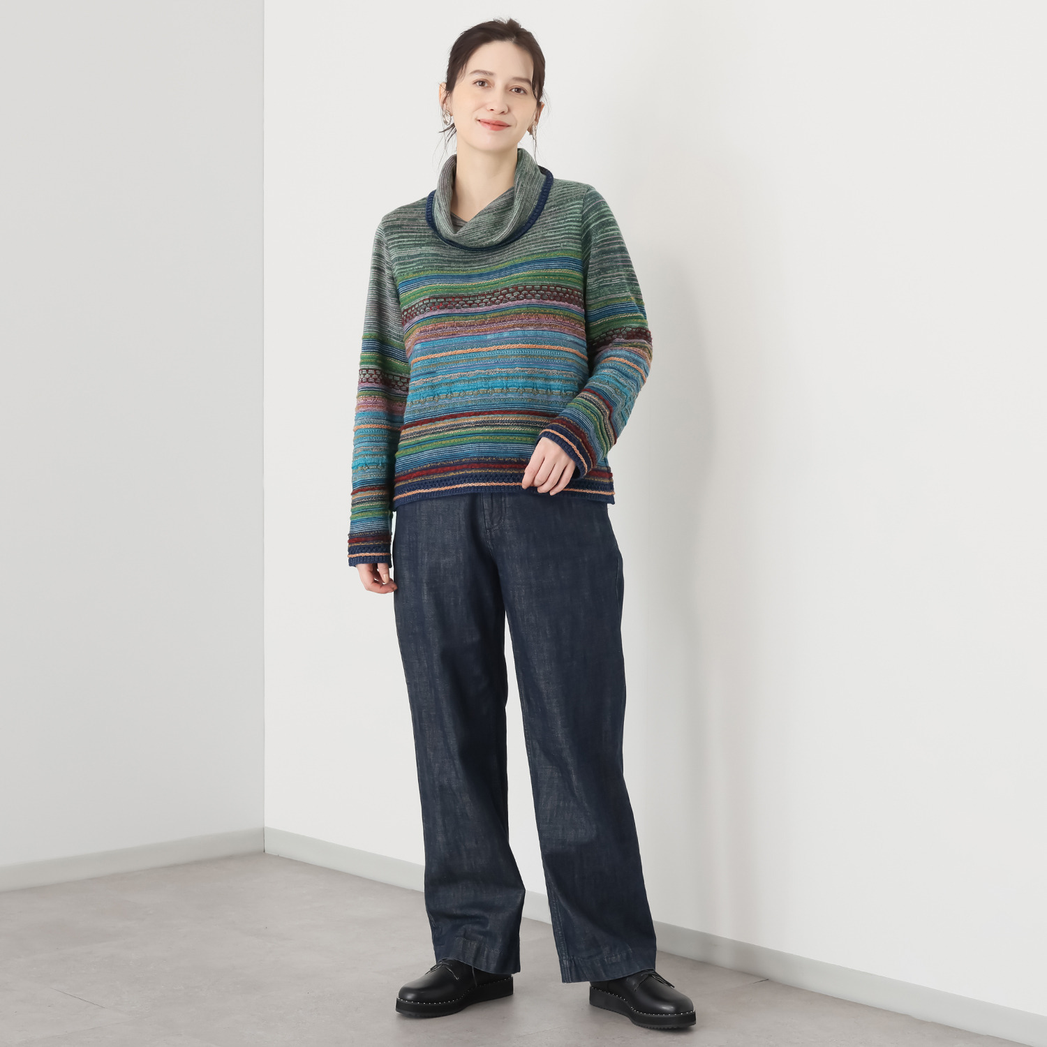 イイネス グラデーション プルオーバー