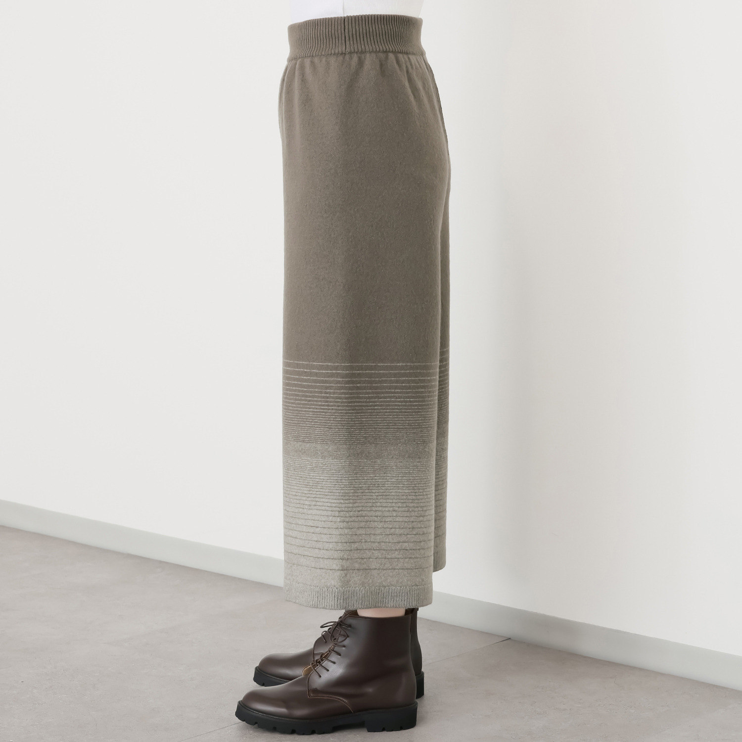 イイネス ウール圧縮 リバーシブルパンツ