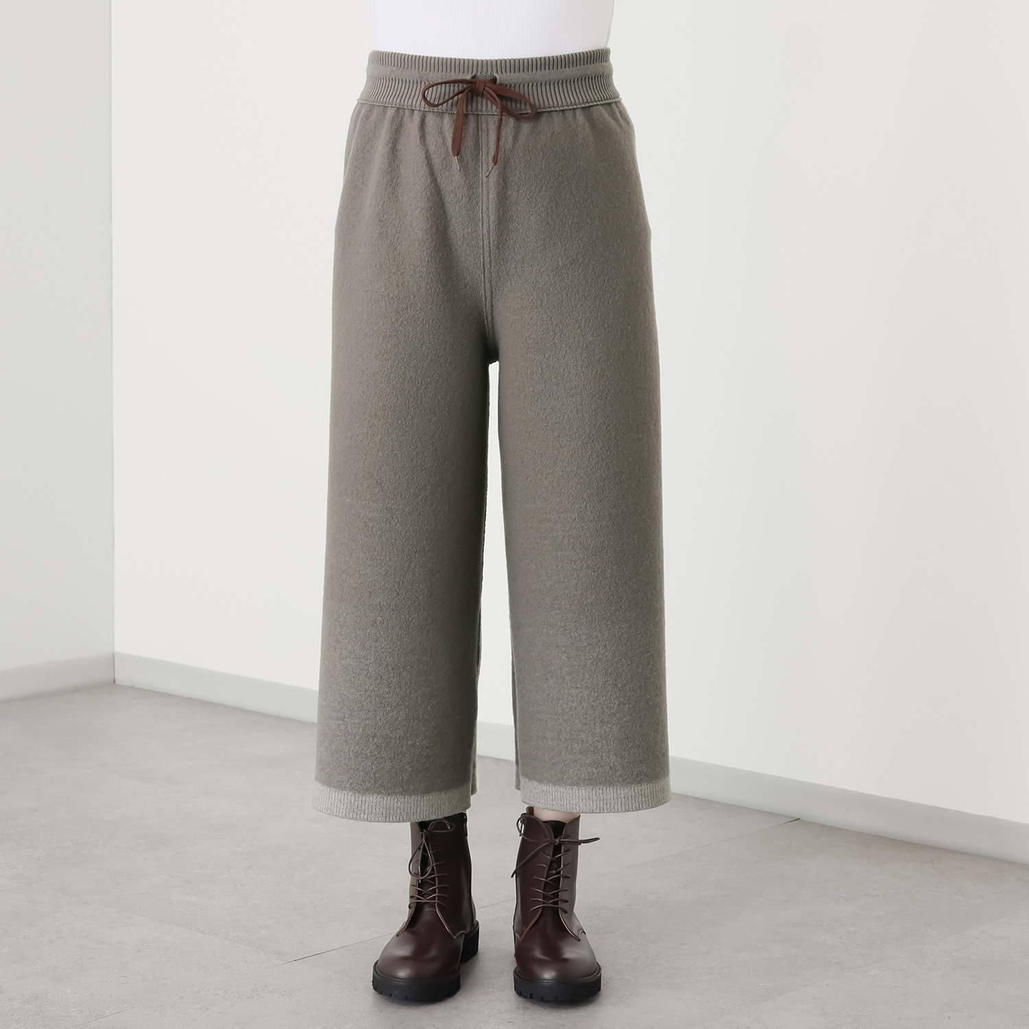 イイネス ウール圧縮 リバーシブルパンツ