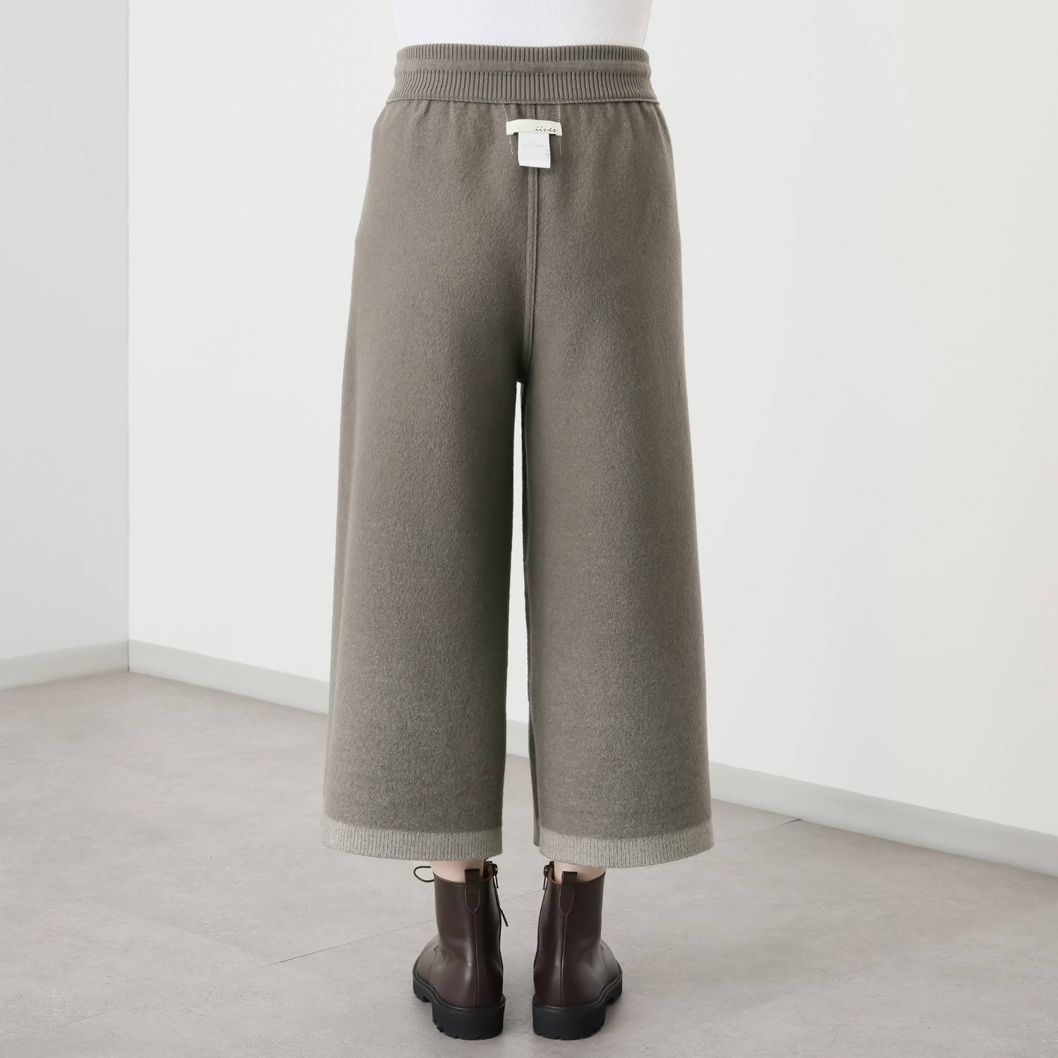 イイネス ウール圧縮 リバーシブルパンツ