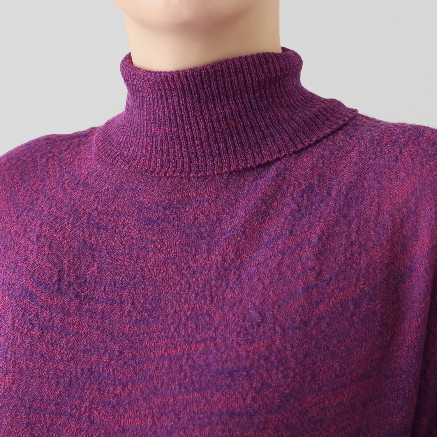 イイネス ウール タートルネック プルオーバー