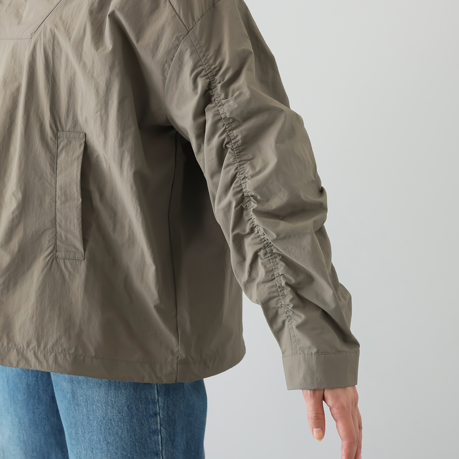 コモエリークローゼット ゆるネックが揺れる リラックストップス