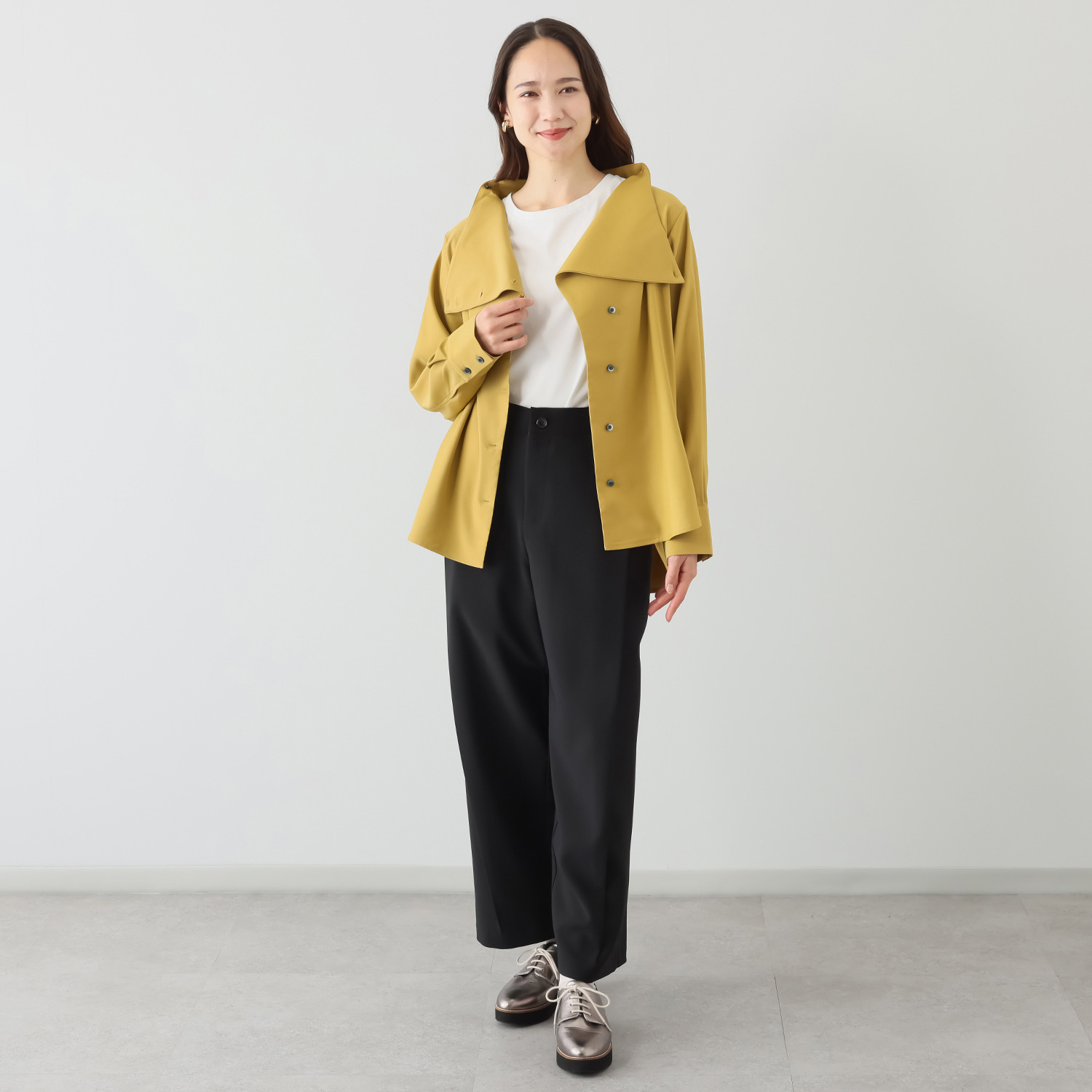 コモエリークローゼット アシメボタンが映える ブラウス