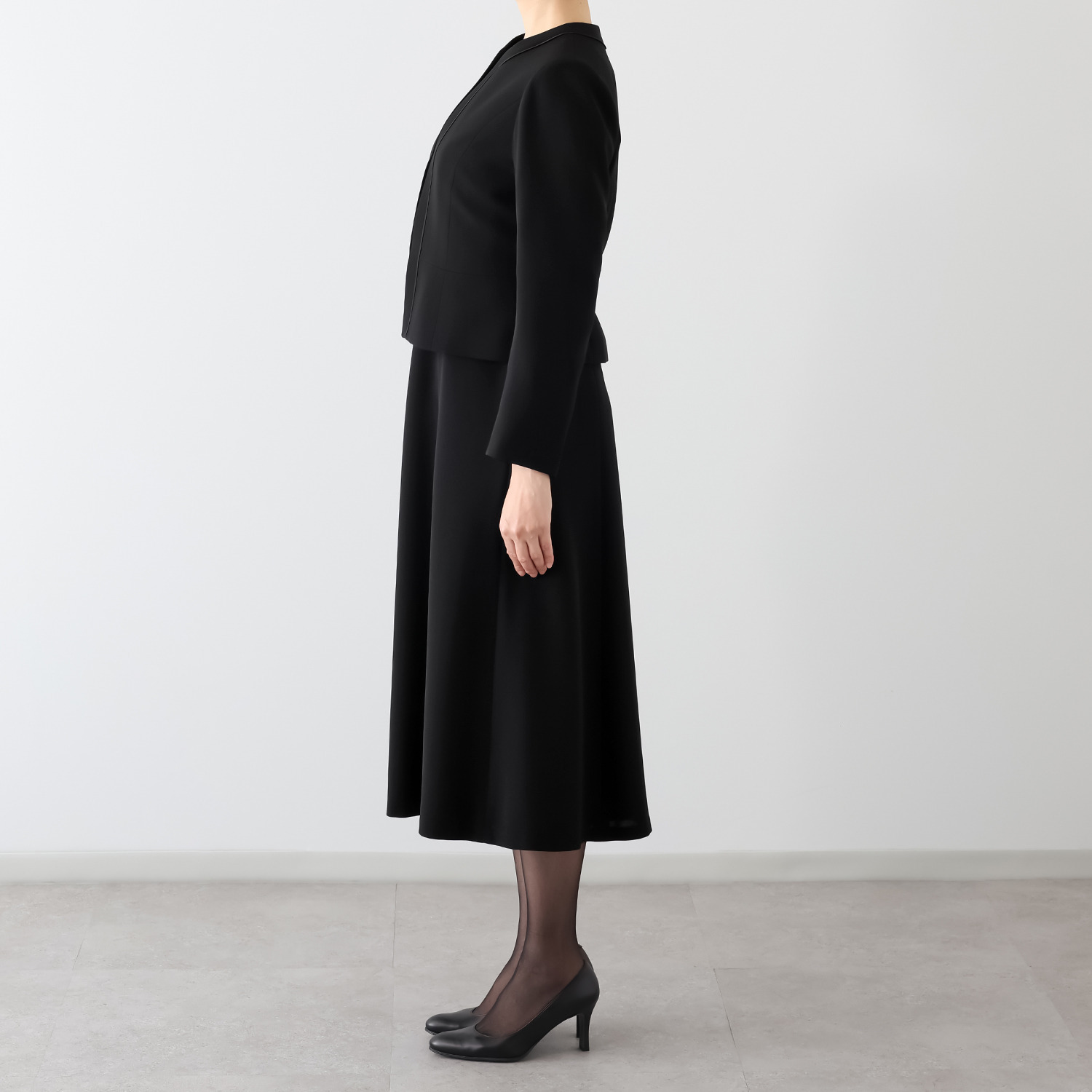 ニュイ ブラックフォーマル 洗濯機で洗える ロング丈アンサンブル 着丈：１１８〜１２０ｃｍ