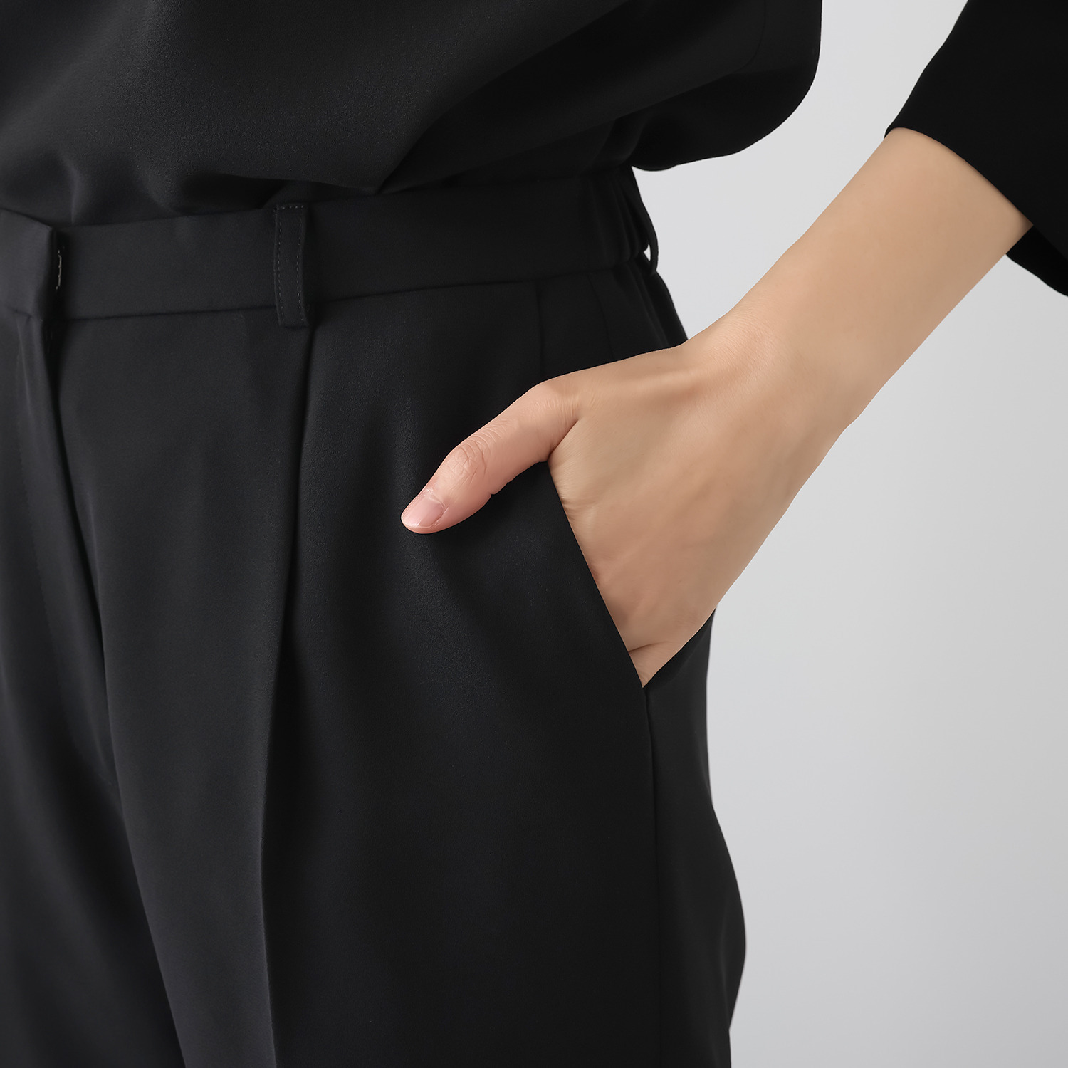 ニュイ ブラックフォーマル 洗濯機で洗える セミフレアーパンツ