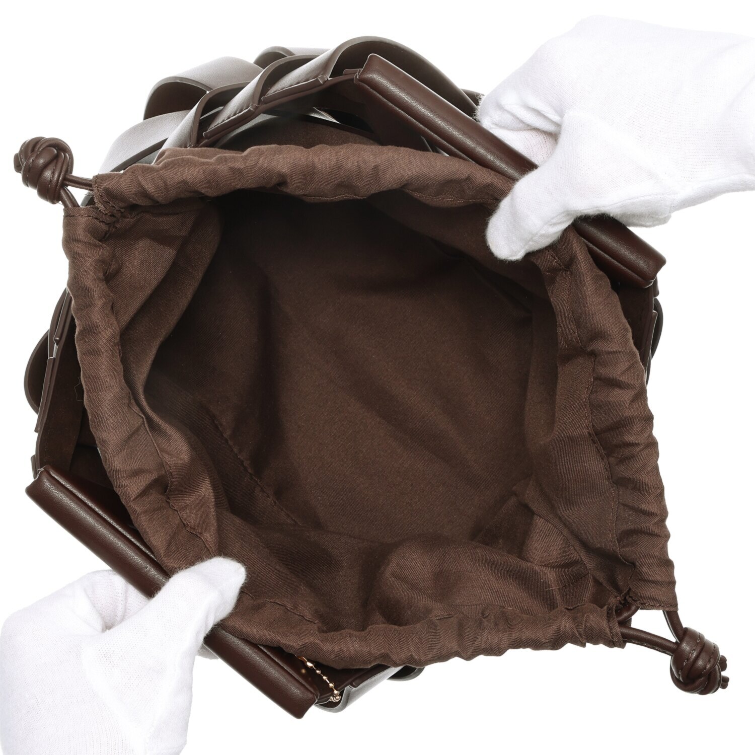 トーチ 三角ハンドル 編み込みデザイン バッグ