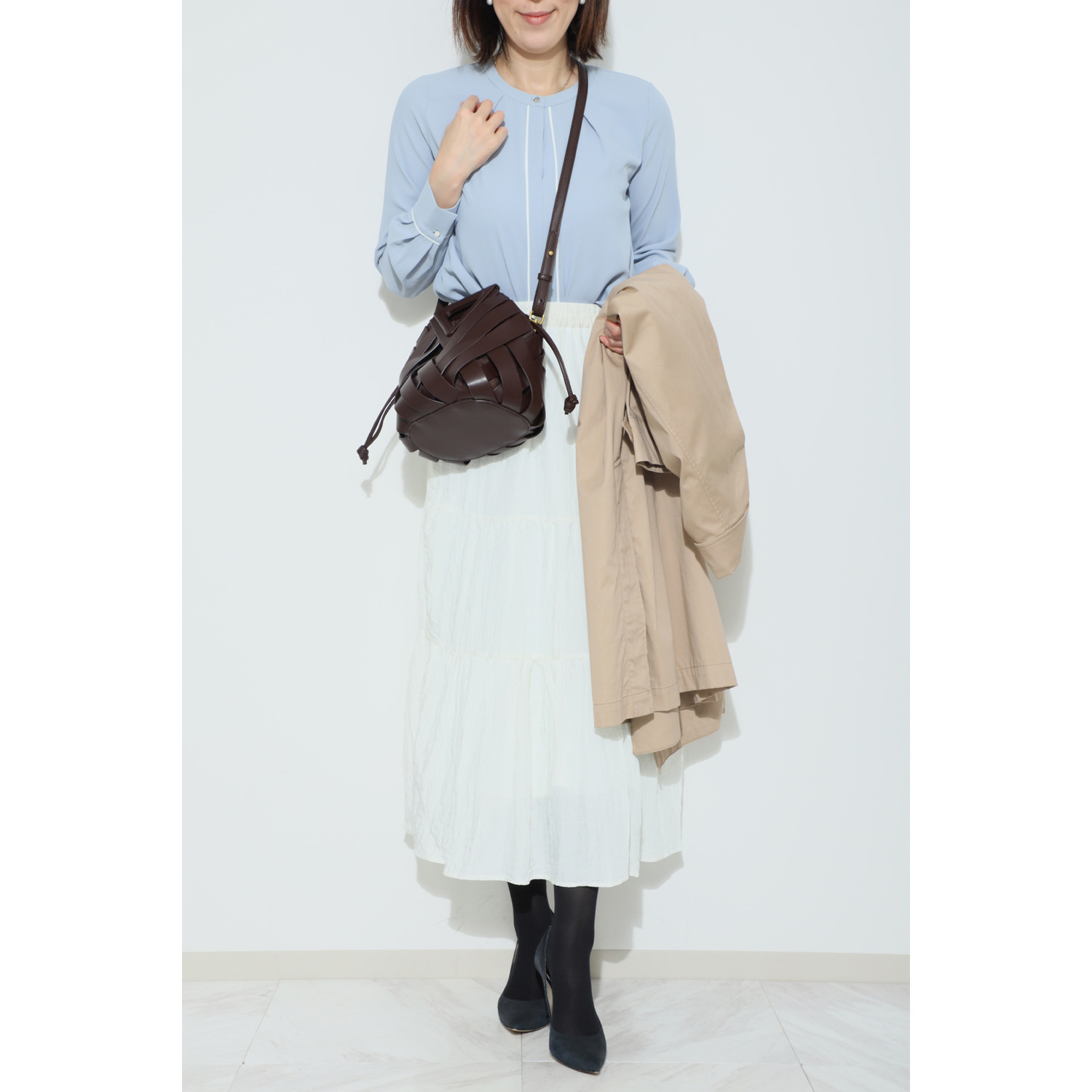 トーチ 三角ハンドル 編み込みデザイン バッグ