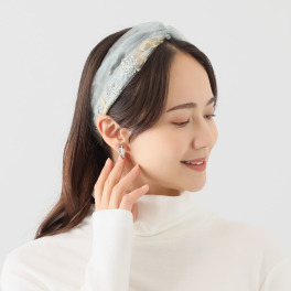 ドンナルマ 刺しゅう×チュール ヘアターバン
