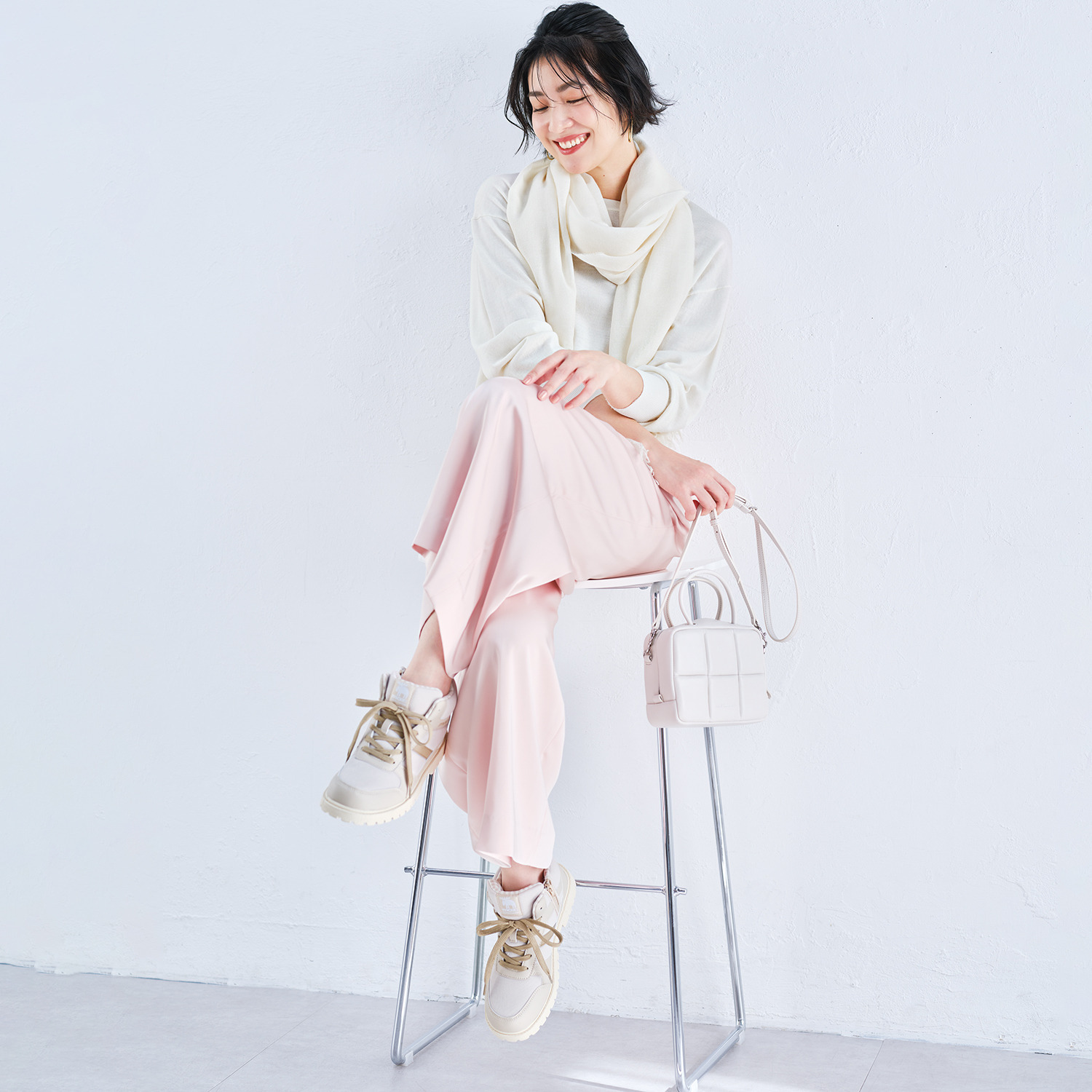 モズ 防水・はっ水・軽量 ファスナー付スニーカー