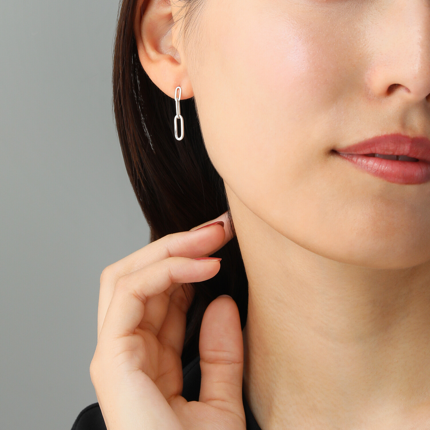 オーサムジュエリー １８Ｋホワイトゴールド クリップデザイン ピアス