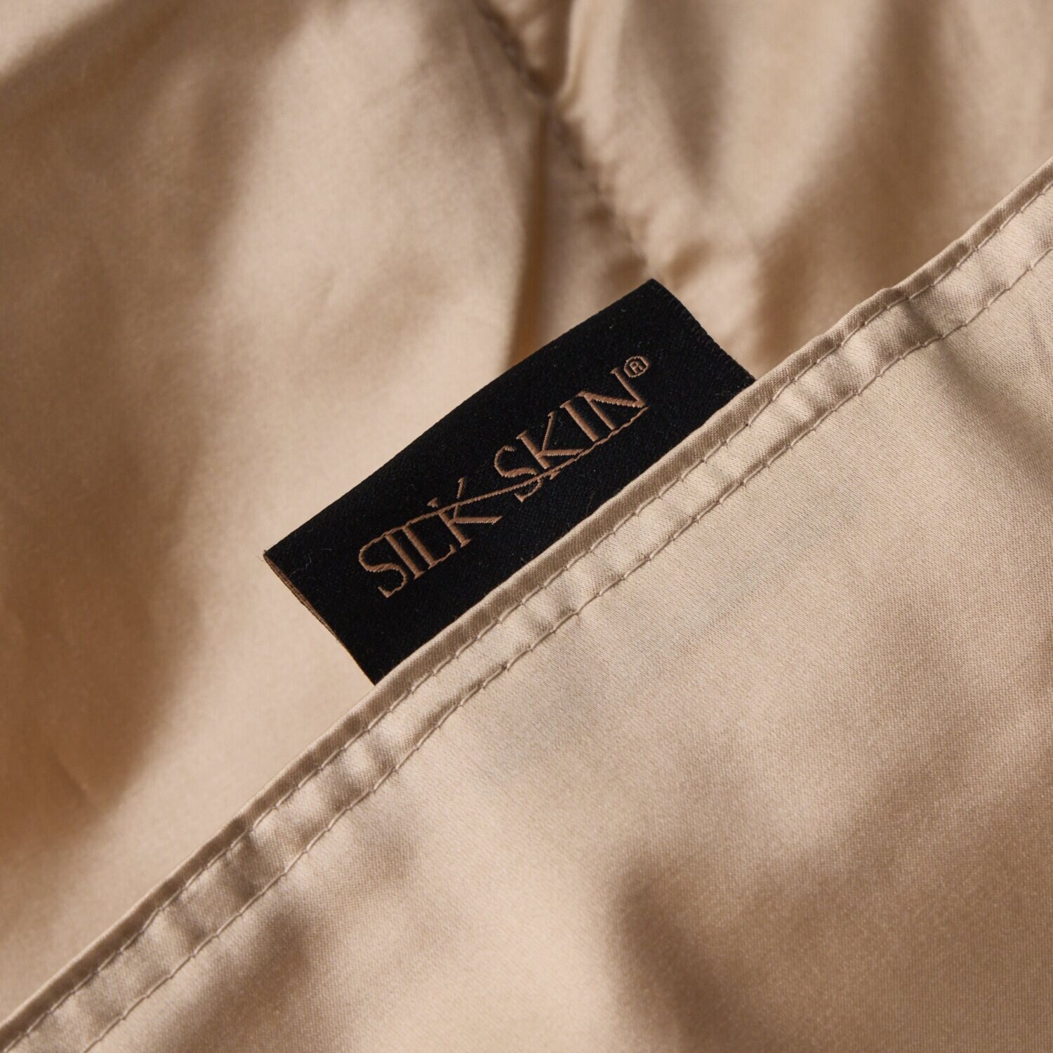 快眠博士 シルクスキン プレミアム 肌掛けふとん ＜ダブル＞