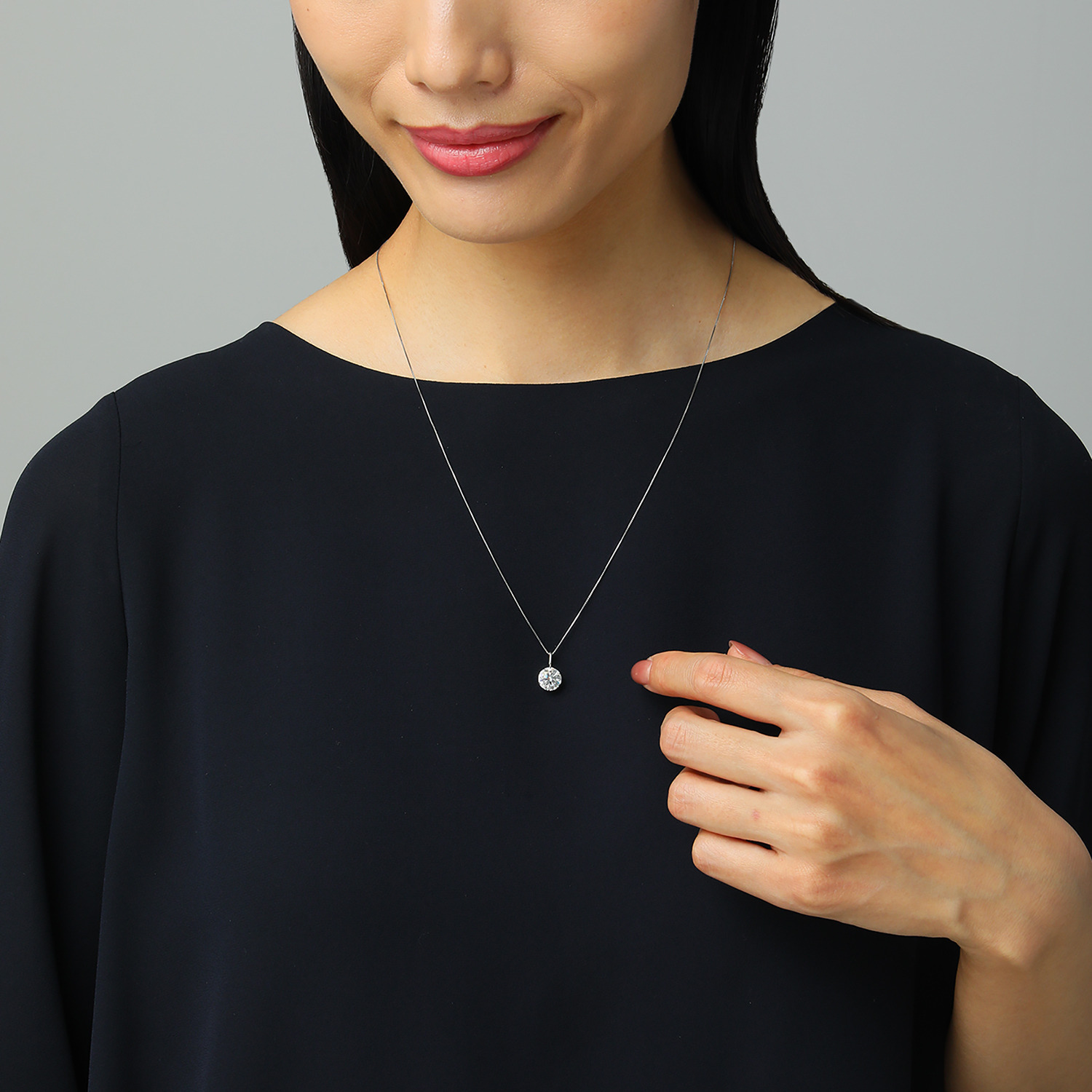 ギフトフロムニューヨーク プラチナ９５０ モアサナイト ソリティア ペンダントトップ ＜ラージ＞