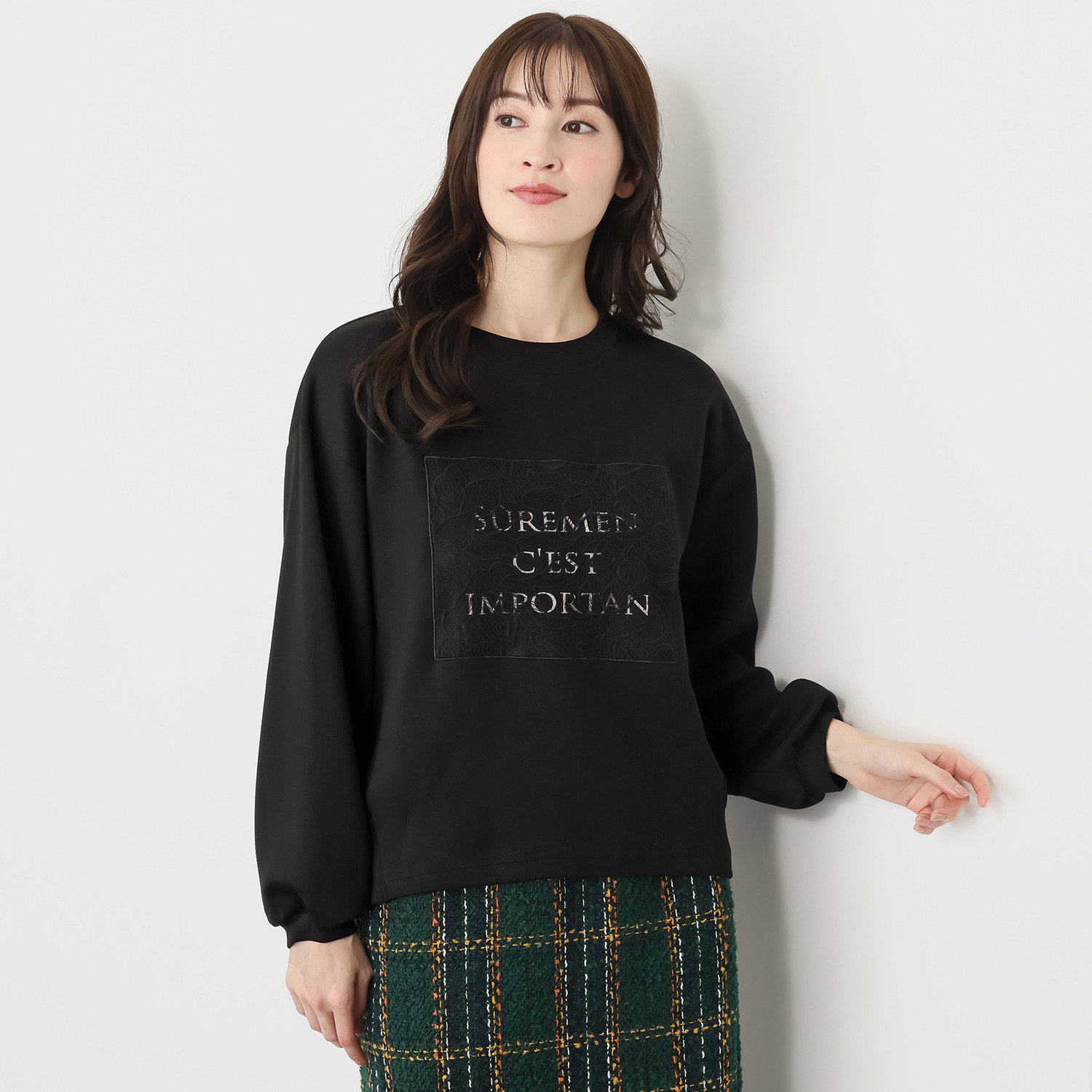 スタイル・ラヴィー レース＆ロゴプリント ガーリープルオーバー