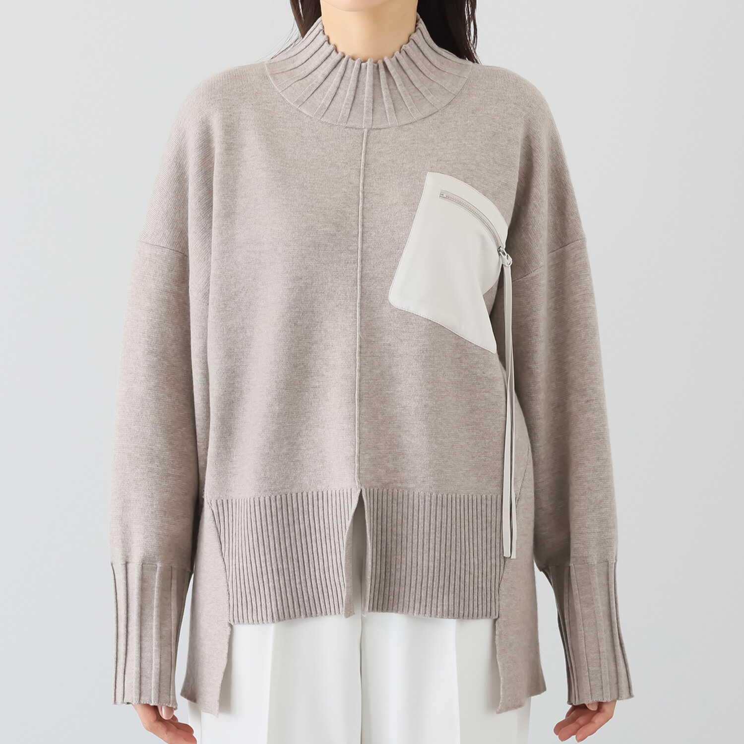 エイティーエイト ディグリー 胸ポケットアクセント ニットプルオーバー