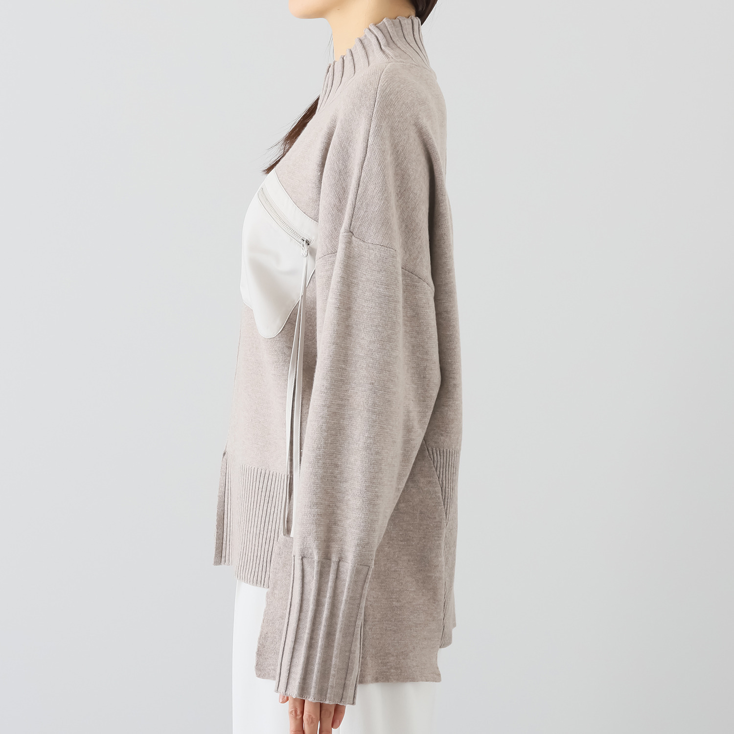 エイティーエイト ディグリー 胸ポケットアクセント ニットプルオーバー