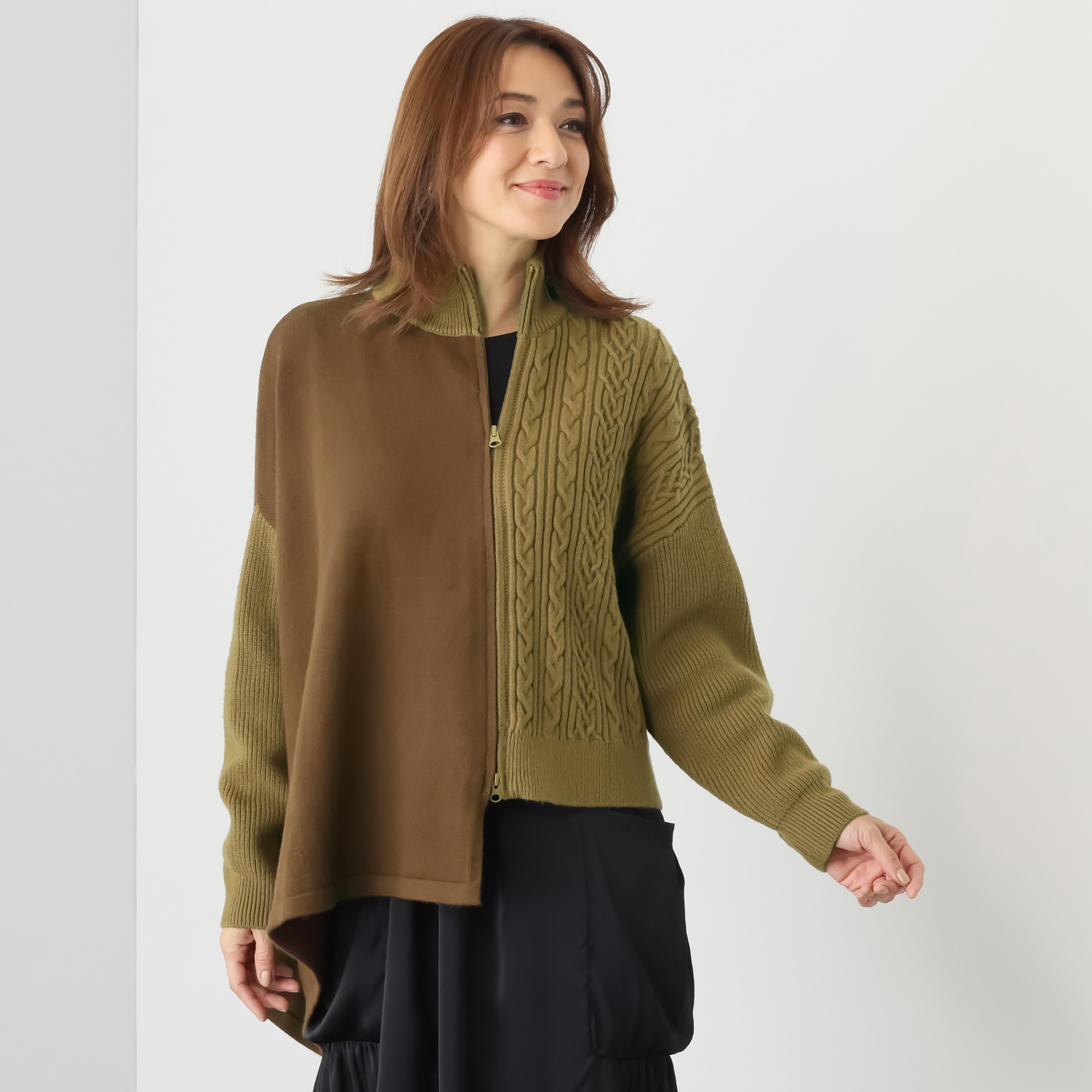 ヨウゾウカタブキ アシンメトリー ケーブルモード ニット