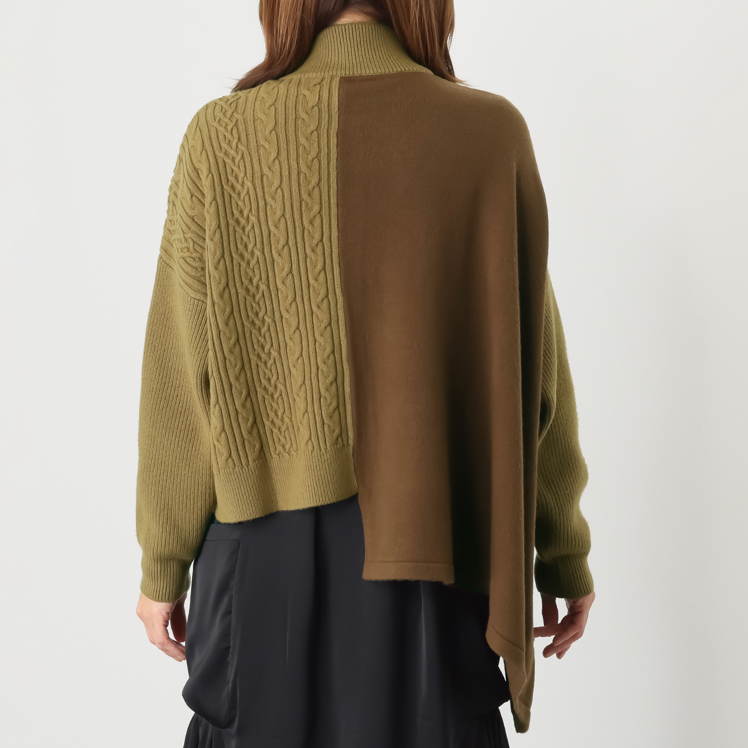 ヨウゾウカタブキ アシンメトリー ケーブルモード ニット