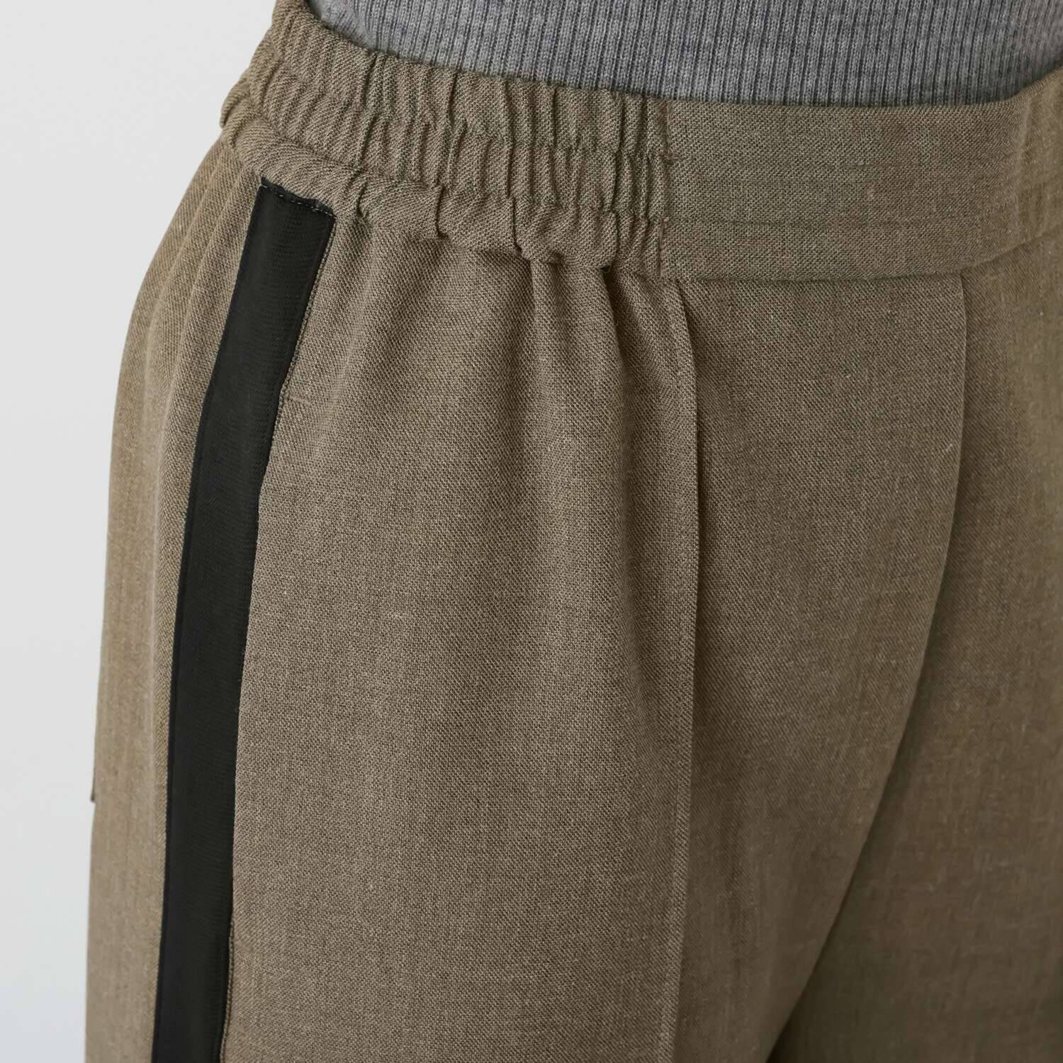 ミューリエ スポーティー×モード 今どきサイドライン トラックパンツ